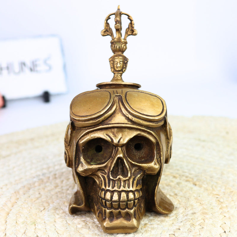 Handmade Brass Skull Pen Holder – Gothic Skeleton Head Pittal Pen Stand for Desk, Antique-Style Peetal Pencil Holder for Office & Home Decor,Gold, 8.5 Inch, 1 Piece