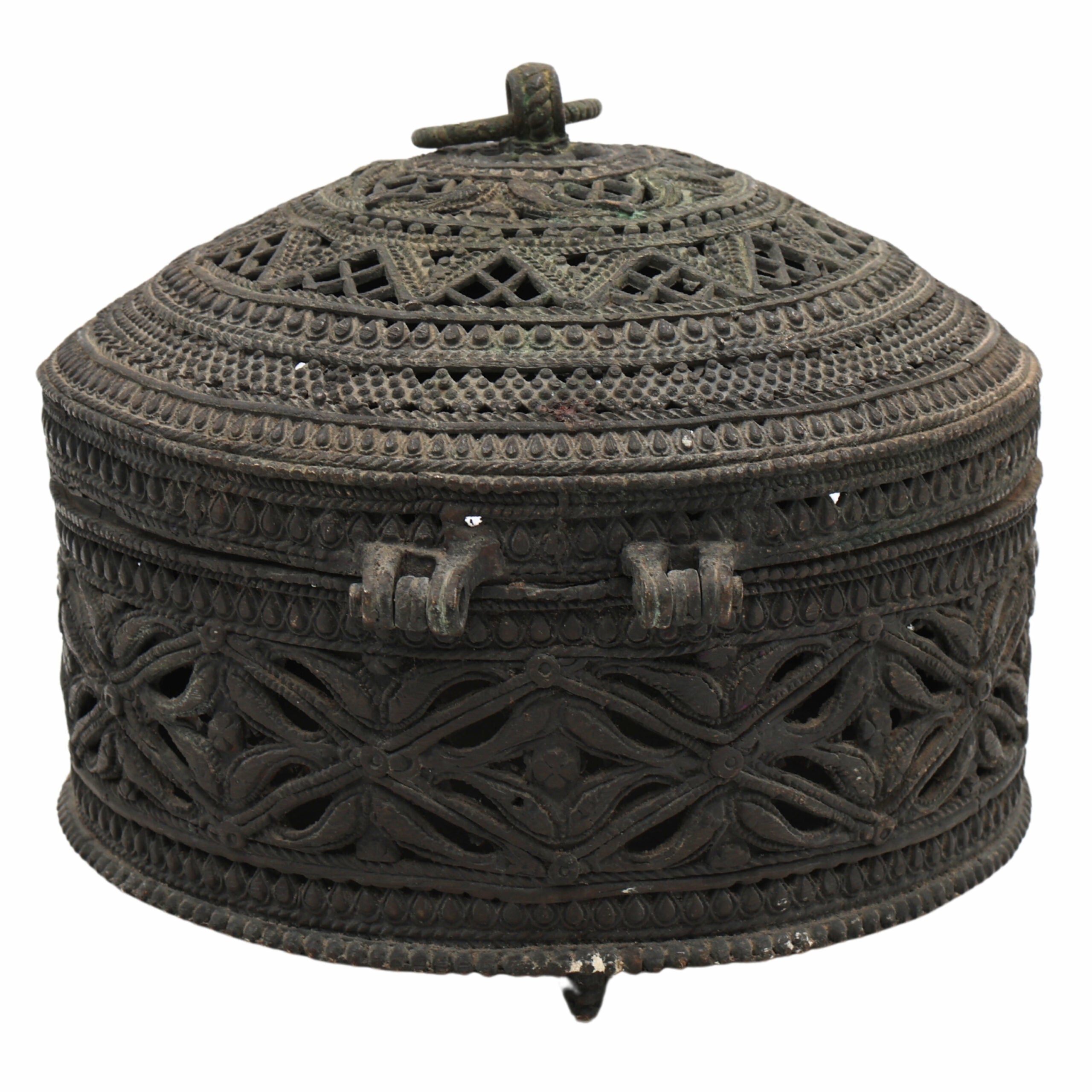 Bhunes Brass Vintage Dogra Box – Handcrafted Bastar Art Antique Storage Box For Home Décor & Collectibles,Brown, 5.5 Inch, 1 Piece