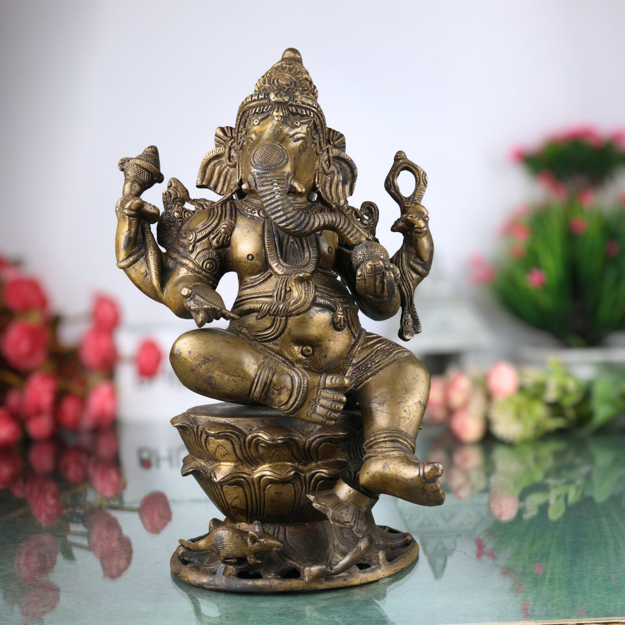 Brass Ganesha Idol | Handcrafted Ganapati Murti | Vinayaka Vastu Statue for Home, Temple, Pooja, Ganesh Chaturthi, Housewarming & Gifts,Gold, 11.5 Inch, 1 Piece