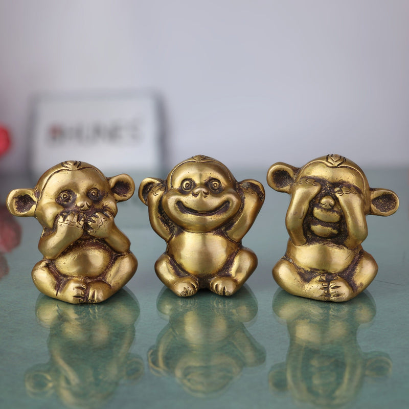 Brass Three Wise Monkeys Idol – Gandhi Bapu Ketan Bandar Statue, See No Evil Hear No Evil Speak No Evil, Antique Brass Home & Office Décor,Gold, 3 Inch, 1 Piece
