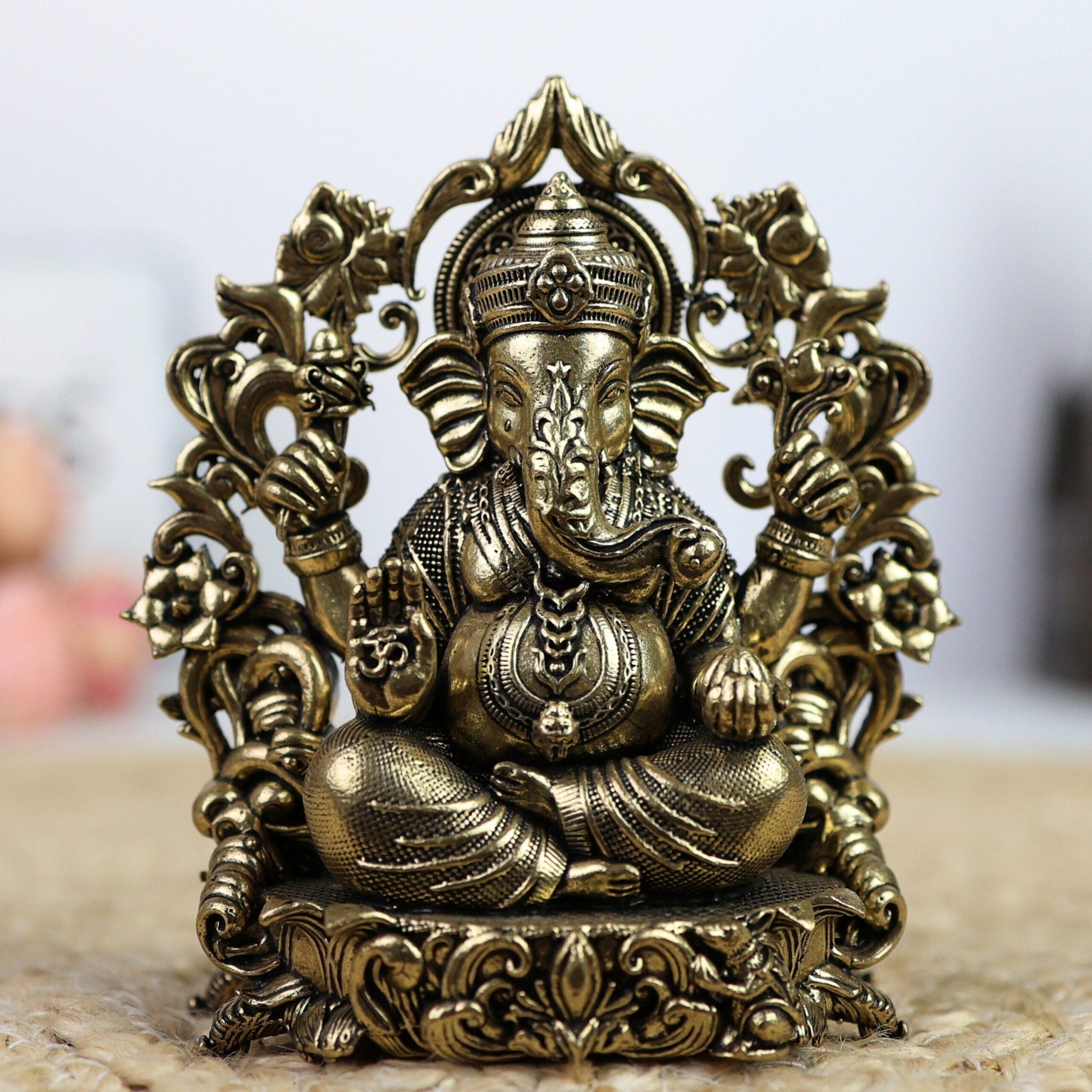 Brass Ganesh Idol, Ganapati Murti, Vighnaharta Statue for Pooja, Home Temple, Decor, Ganesh Chaturthi & Gifts,Gold, 4.5 Inch, 1 Piece
