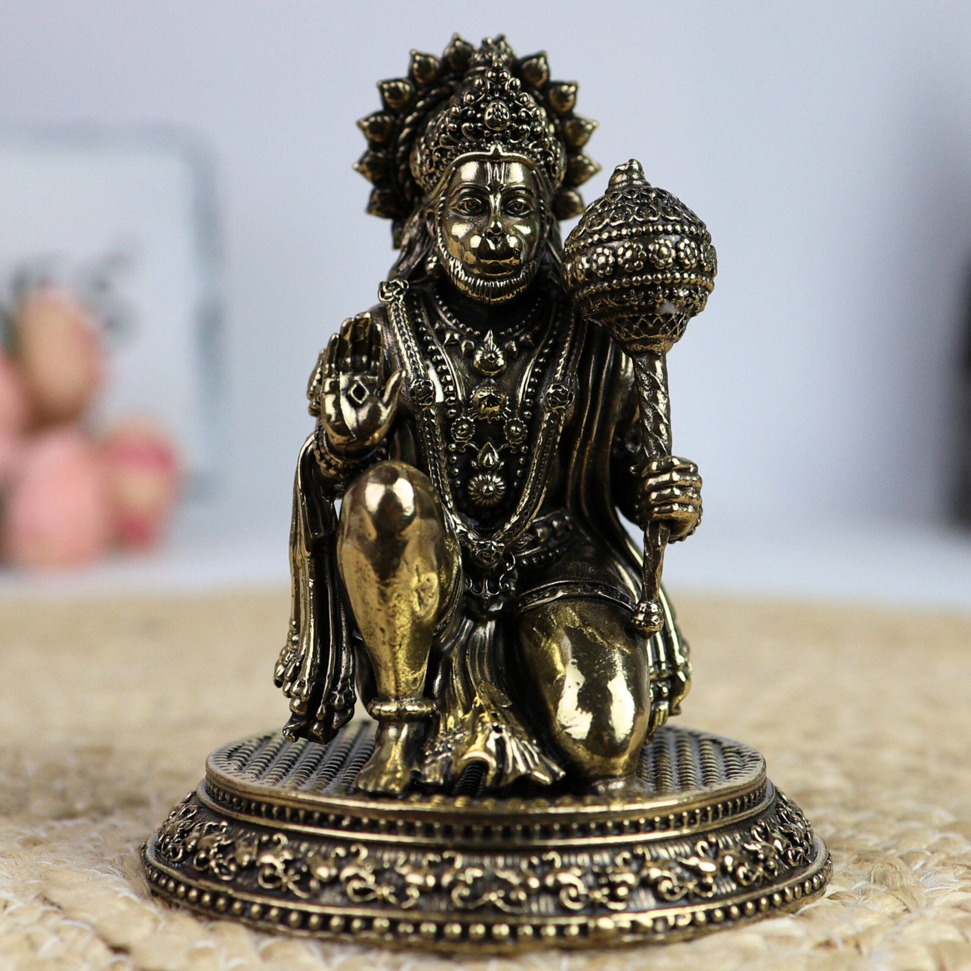 Brass Hanuman Idol – Anjaneya, Bajrangbali, Pavanputra, Sankat Mochan, Veer Hanuman Murti for Puja, Home Temple & Gifts,Gold, 4.5 Inch, 1 Piece