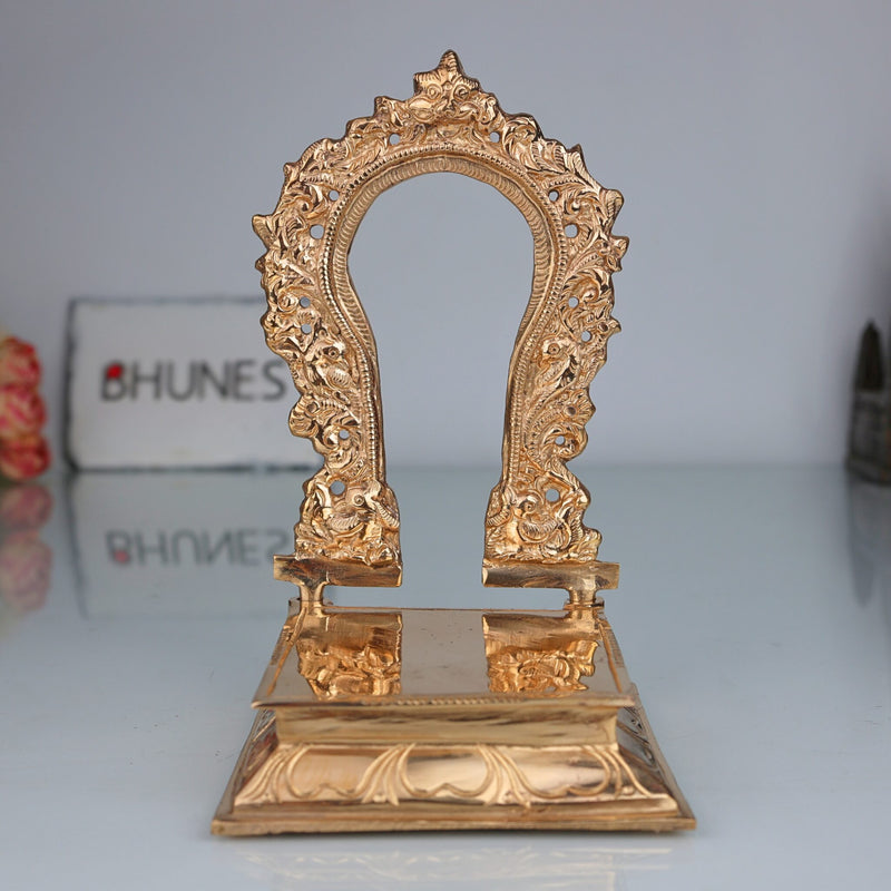 Bronze Prabhavali Peetam for Idols, Panchaloha Tiruvachi Thiruvatchi, Kanchu Prabhavali Stand, Traditional South Indian Temple Aura Backdrop Frame, Gold, 7 Inch, 1 Piece