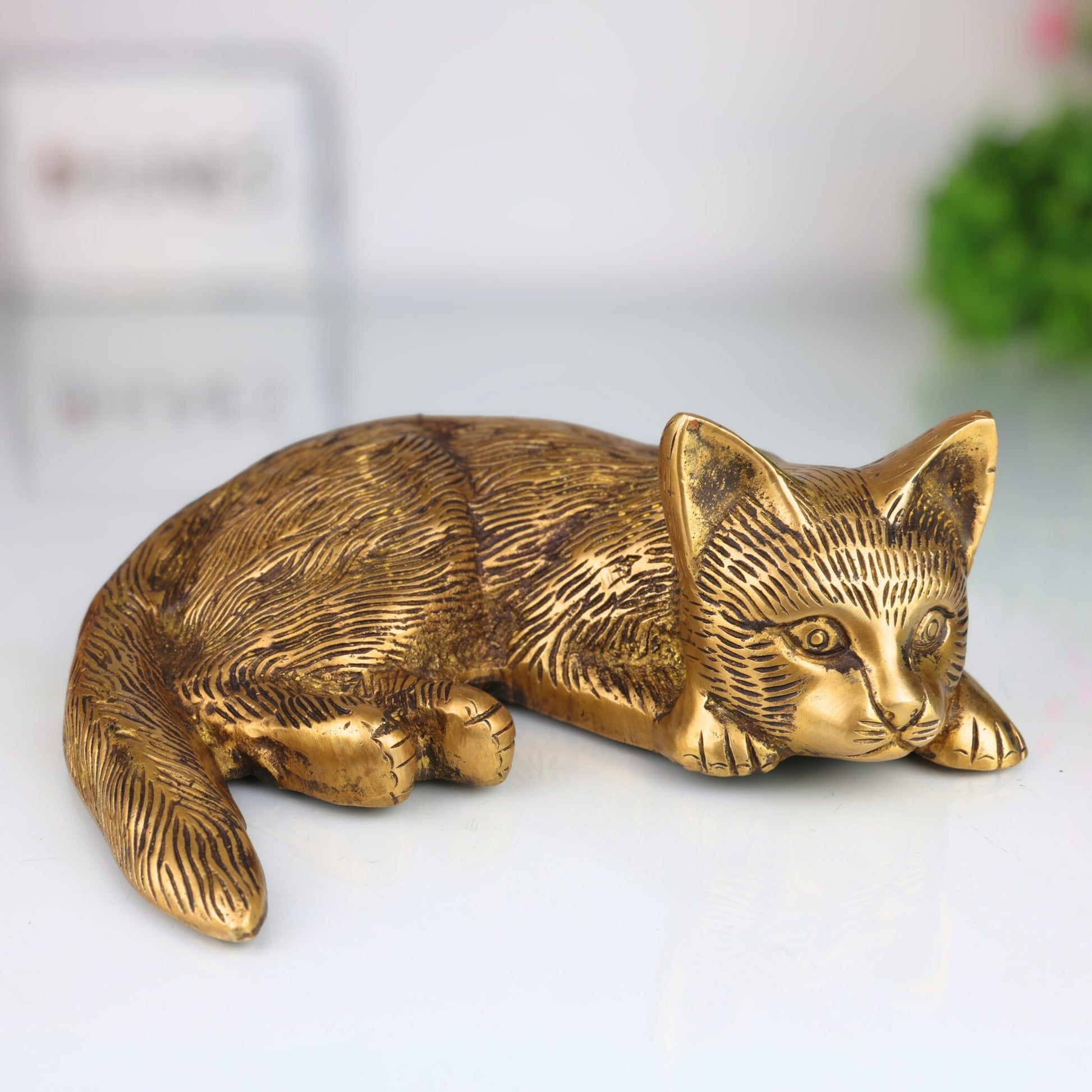 Handcrafted Brass Pital Billi, Marjara, Poonai Showpiece for Home Decor, Gold, 8 Inch