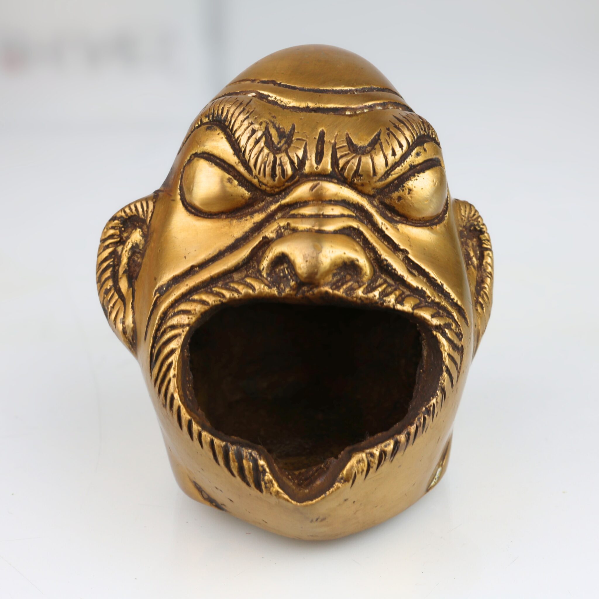 Brass Handcrafted Face Shaped Ashtray,Tribal Peetal Sculpture | Vintage Pital for Home Decor&Gifting, Gold, 3 Inch