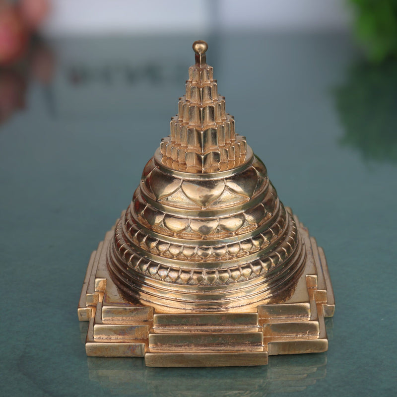 Handcrafted Bronze Shree Yantra, Sri Chakra, Shri Yantra, Maha Meru, Tripura Sundari Yantra, Panchaloha Sacred Yantra for Puja, Meditation & Home Temple, Gold, 4 Inch, 1 Piece