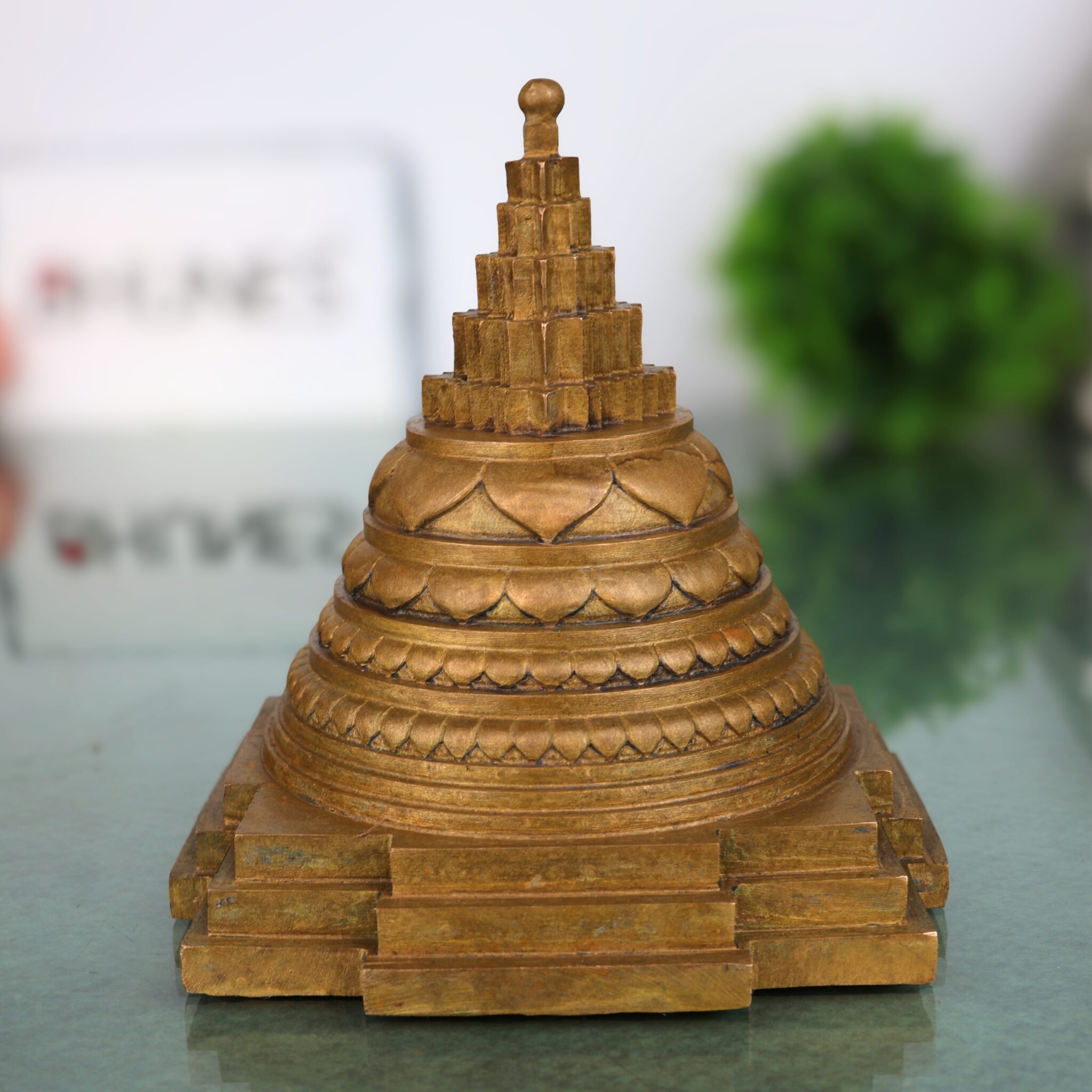Bronze Handcrafted Shree Yantra Idol, Shri Chakra, Tripura Sundari, Lalita, Rajarajeshwari Yantra for Puja, Meditation & Home Decor, Brown, 4 Inch, 1 Piece
