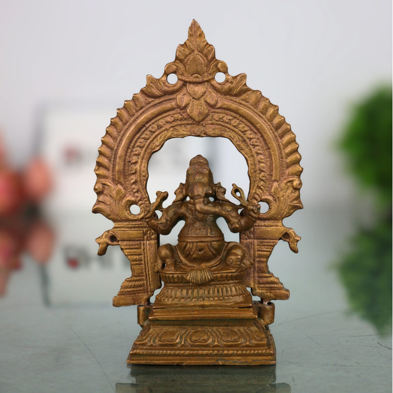Bronze Handcrafted Ganesha Idol with Prabhavali, Panchaloha, Kansa, Chola Art Ganapati Murti for Pooja & Home Decor, Brown, 3 Inch, 1 Piece