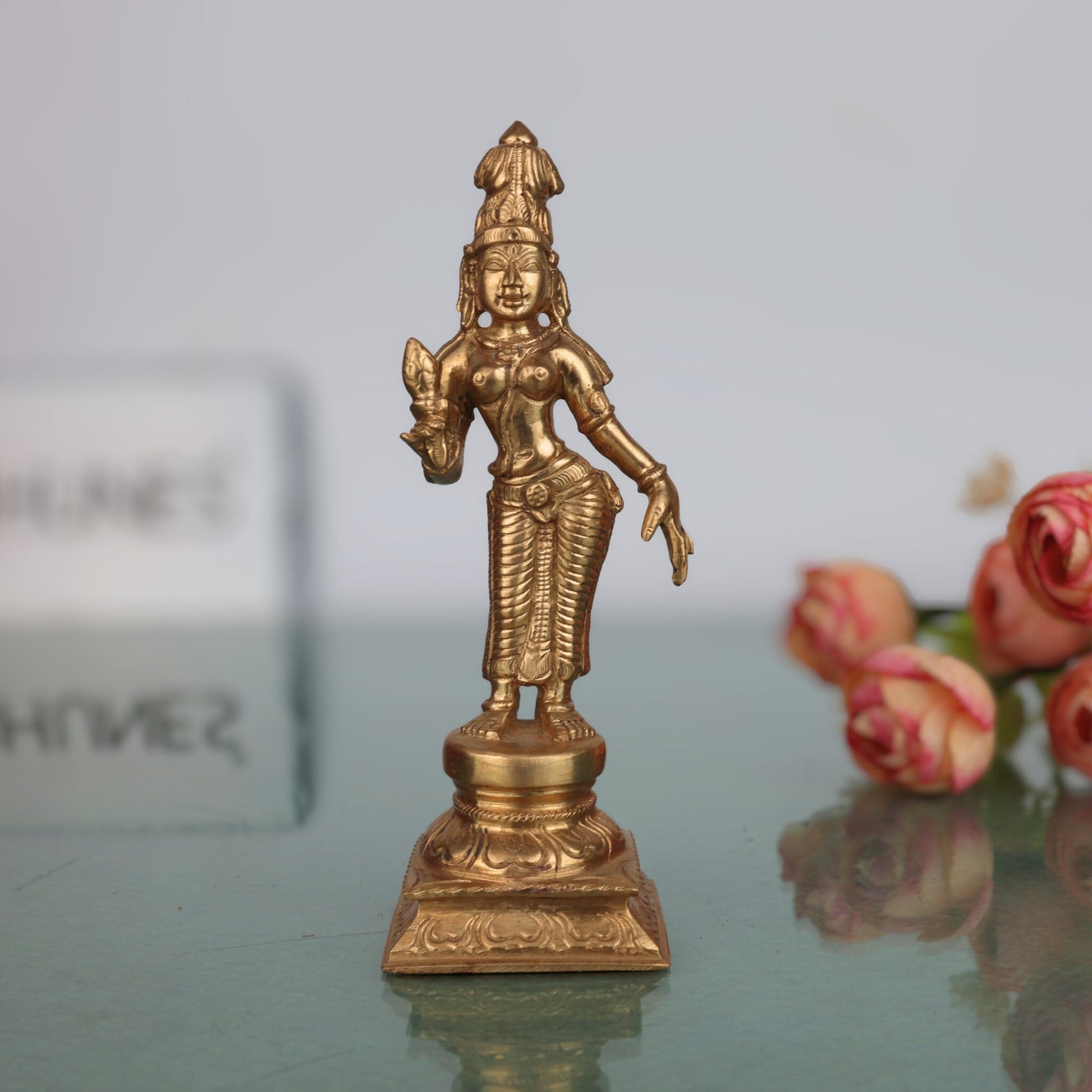 Bronze Bhu Devi Idol | Panchaloha Bhudevi Prithvi Mata Statue | Handcrafted Chola Art Bhumi Devi Vasundhara Sculpture for Puja & Home Decor, Brown, 5.5 Inch, 1 Piece