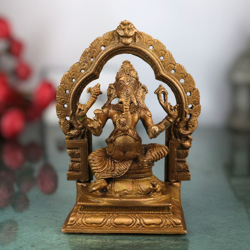 Bronze Ganesha with Prabhavali Idol, Handcrafted Vinayaka, Ekadanta Murti for Pooja, Home Decor & Spiritual Gifts, Brown, 5 Inch, 1 Piece
