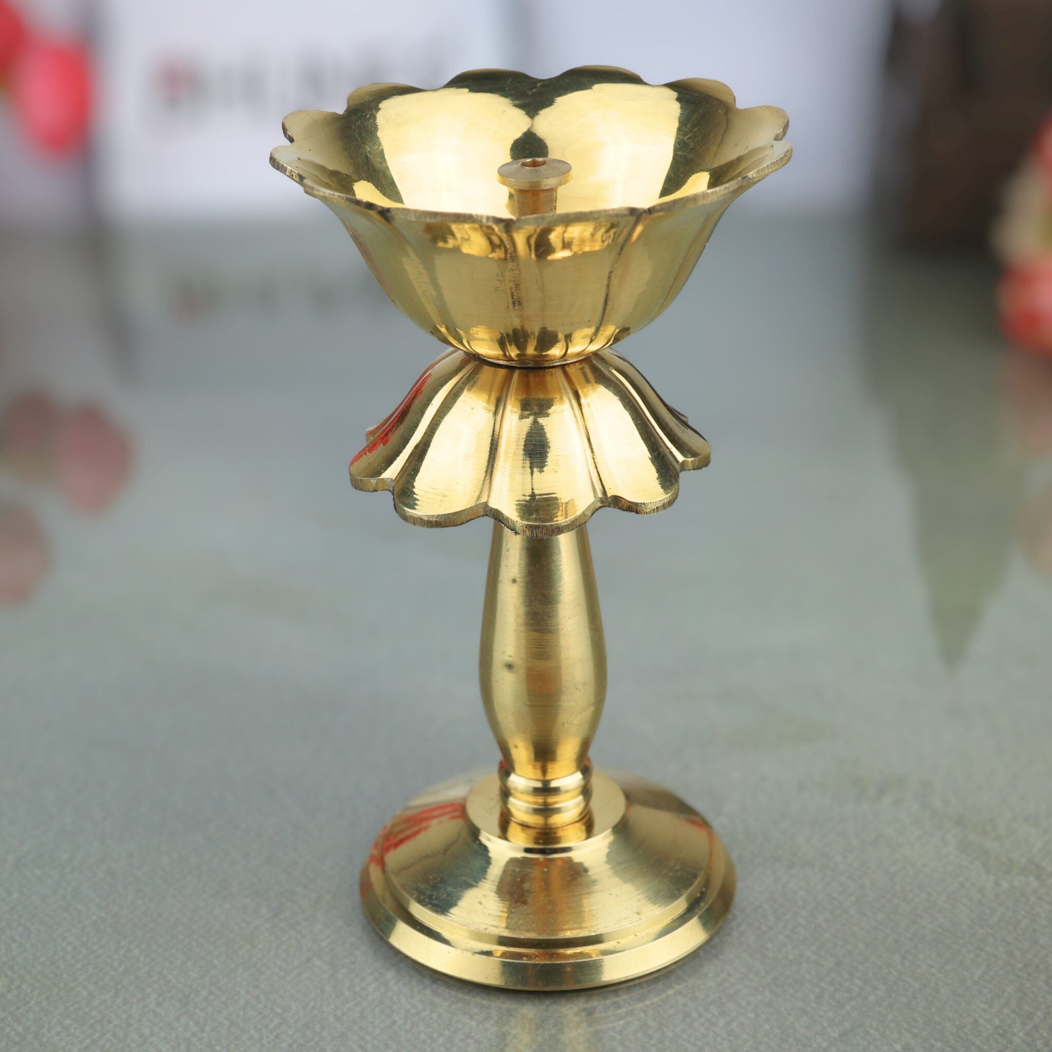 Brass Lotus Diya, Handcrafted Oil Lamp for Puja, Festival, Temple, Home Decor, Small Brass Pooja Lamp for Diwali and Spiritual Rituals, Gold, 6 Inch, 1 Piece