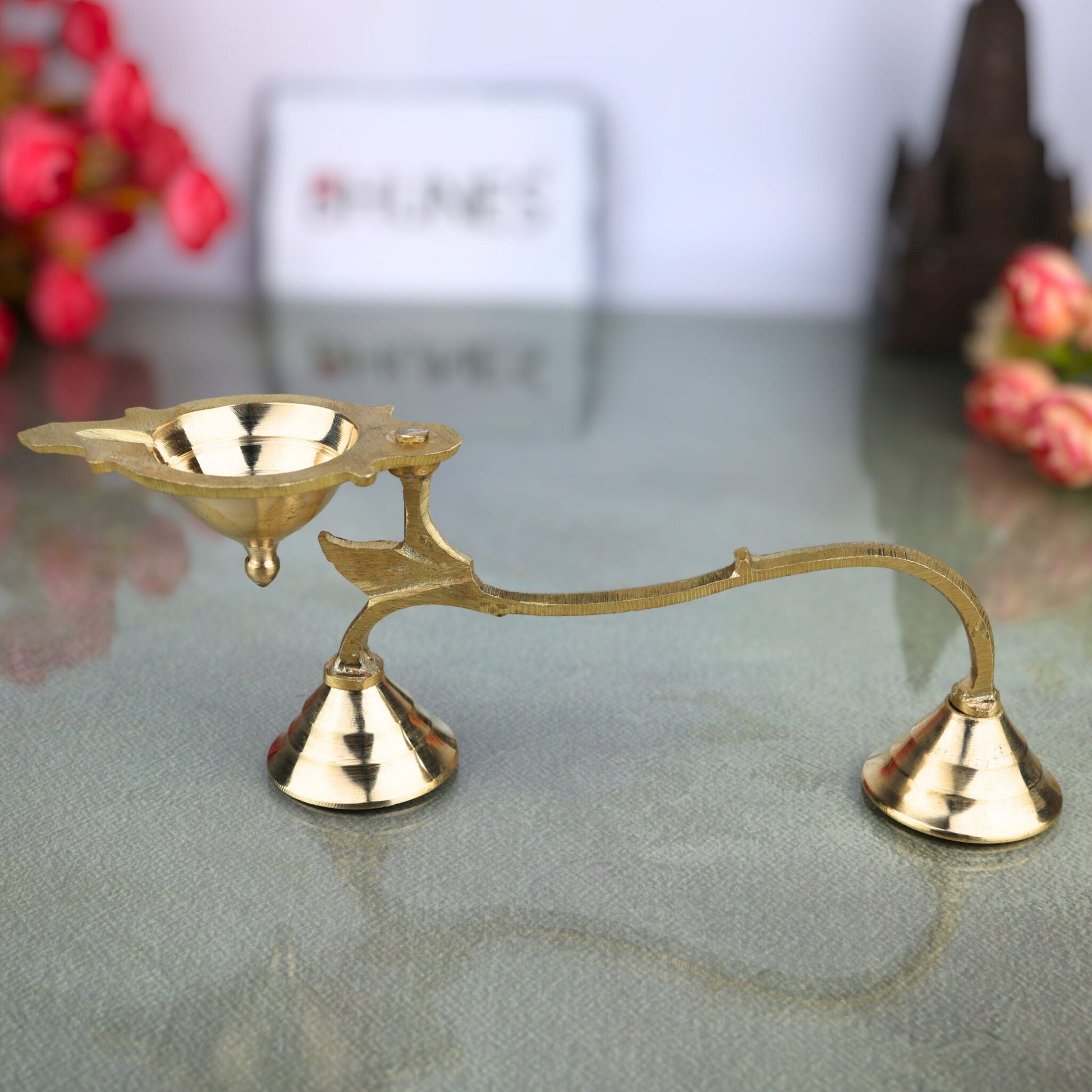 Brass Arthi Diya, Puja Deepak, Handcrafted Oil Lamp, Hindu Festival Diya, Traditional Pooja Lamp for Home Temple, Diwali & Religious Rituals, Gold, 2.5 Inch, 1 Piece