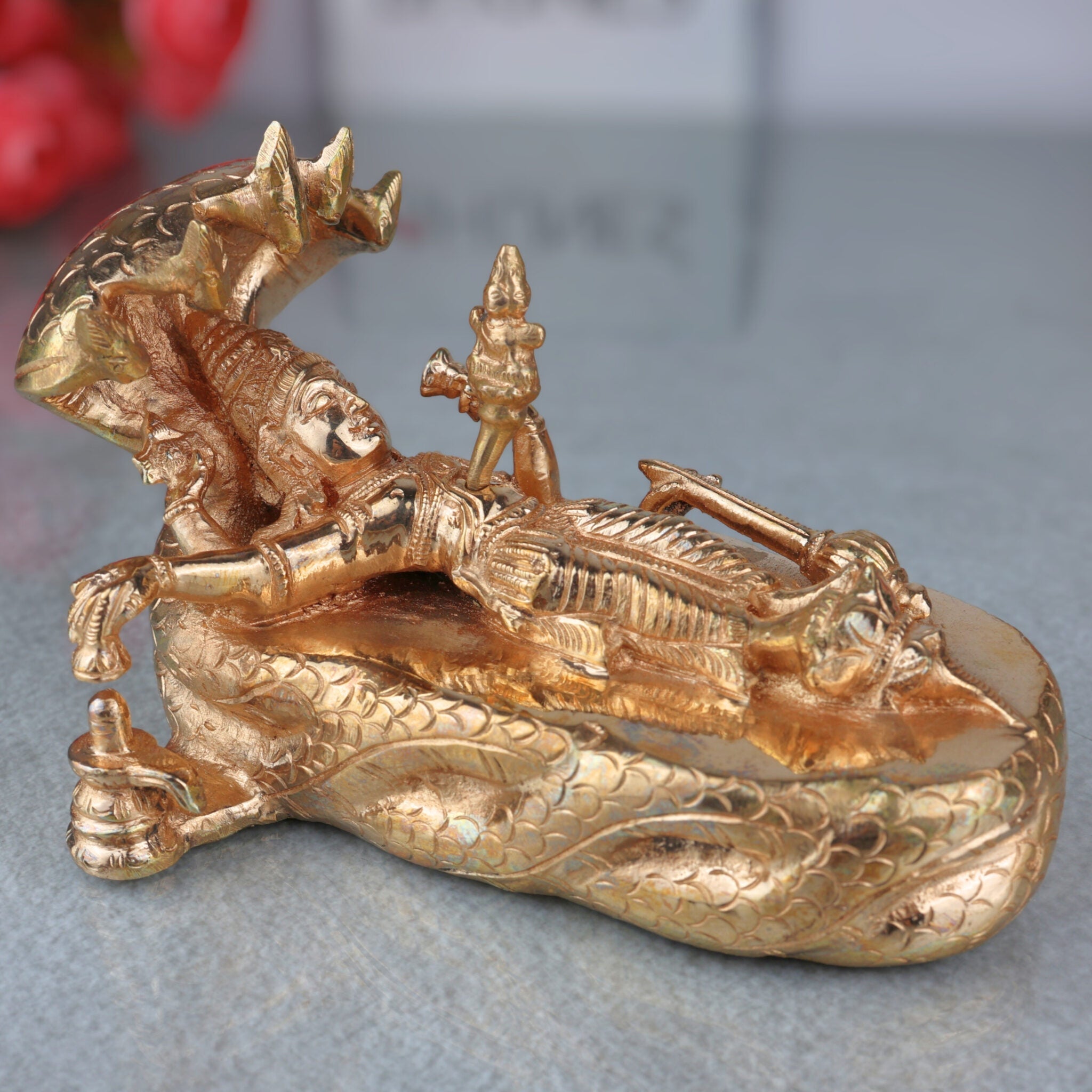 Bronze Padmanabha Swamy Idol | Handcrafted Panchaloha Murti | Chola Art Vishnu Statue | South India Temple & Home Decor, Gold, 3.5 Inch, 1 Piece