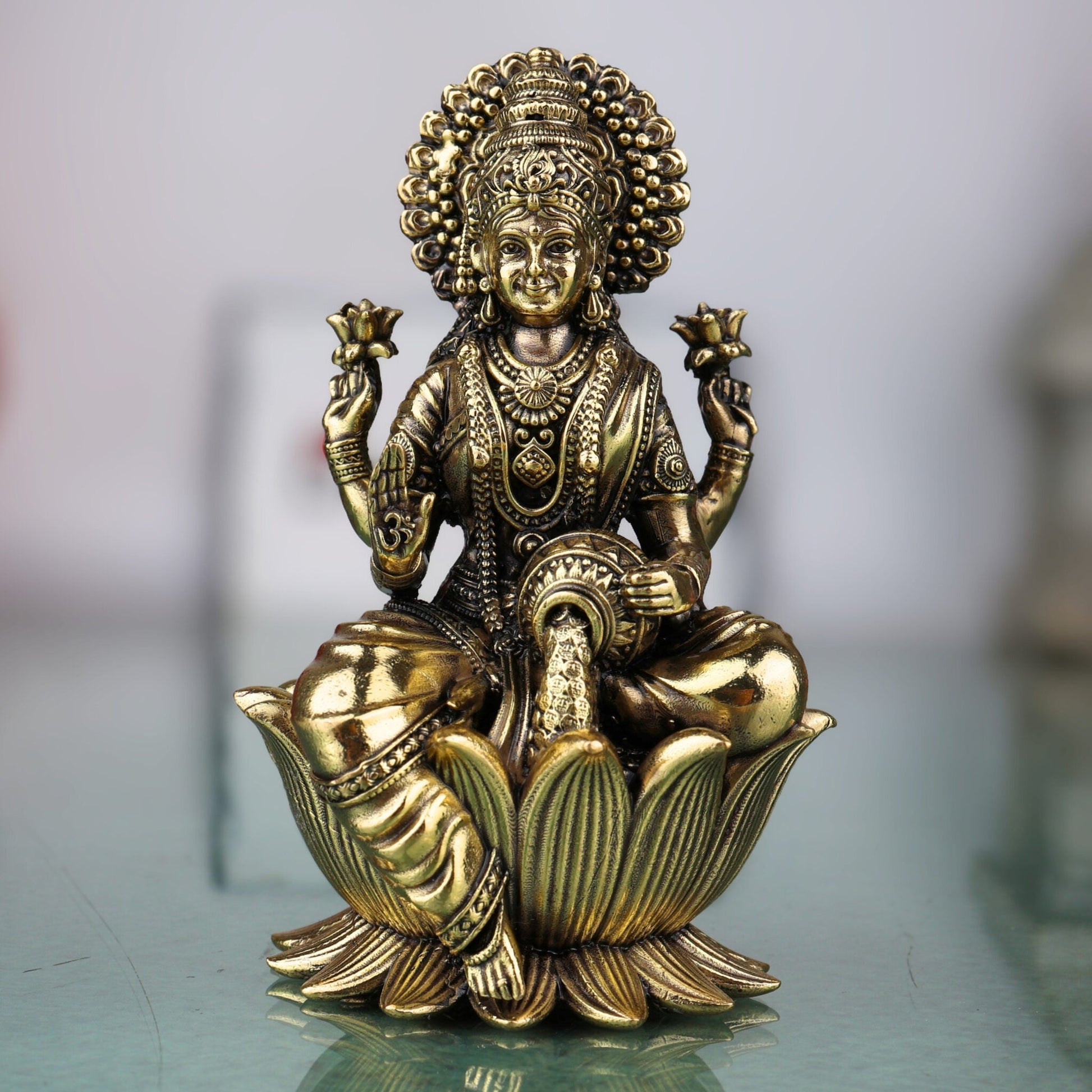Brass Lakshmi Idol, Mahalaxmi, Sri Lakshmi, Lakshmi Devi Murti for Home Pooja, Temple Decor, Gifts & Spiritual Blessings, Gold, 4 Inch, 1 Piece