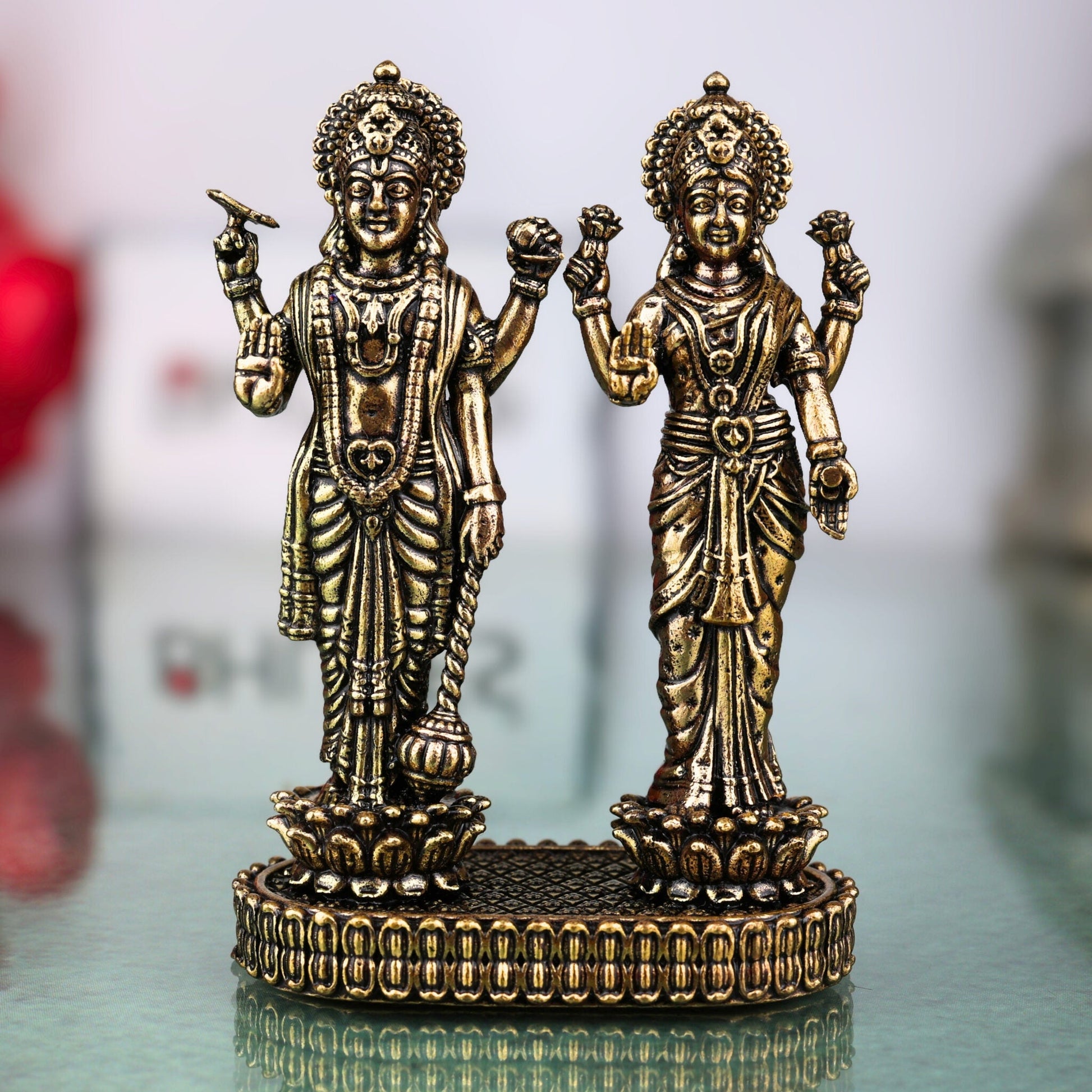 Brass Vishnu Lakshmi Idol, Lakshmi Narayan Murti For Car Dashboard, Shri Vishnu-Lakshmi Statue, Handcrafted Miniature for Pooja, Home Temple & Decor, Gold, 3 Inch, 1 Piece