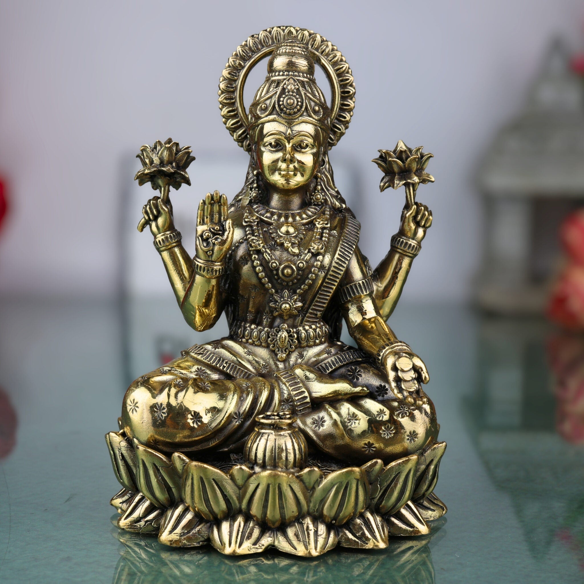 Brass Lakshmi Idol, Handcrafted Sri Lakshmi Murti, Mahalaxmi Statue, Dhana Lakshmi Pratima for Home Pooja & Temple Decor, Gold, 5 Inch, 1 Piece