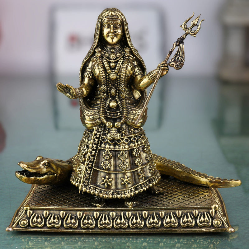 Brass Khodiyar Mata Idol, Handcrafted Murti / Vigraha for Home Pooja, Temple Decor, Janbai Khodal Trishuldhari Maa Sculpture, Gold, 4.5 Inch, 1 Piece