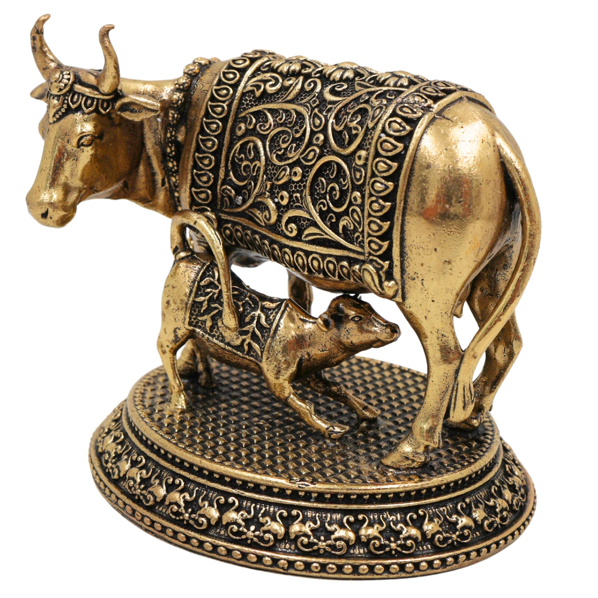 Brass Kamadhenu Idol, Surabhi Cow Murti, Gau Mata Statue, Handcrafted Peetal Pooja Sculpture for Home Decor & Spiritual Blessings, Gold, 3 Inch, 1 Piece
