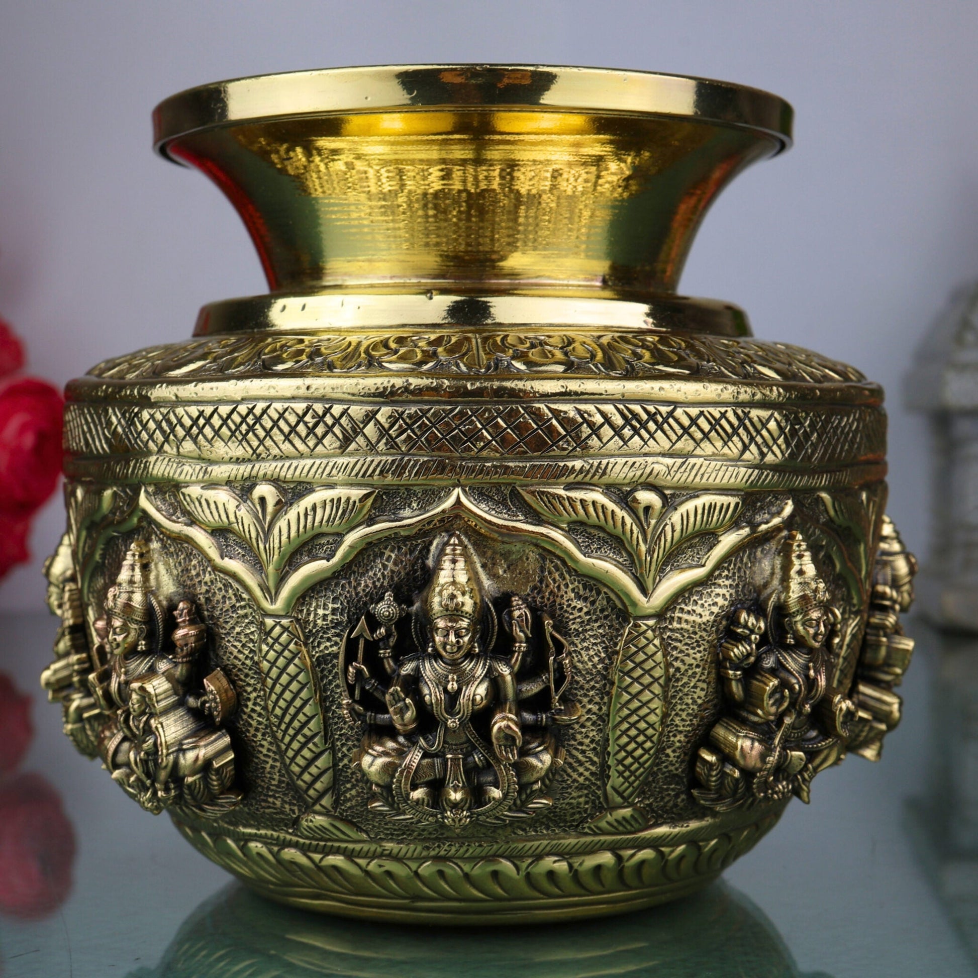Brass Asta Lakshmi Kalash Lota, Handcrafted Pooja Kumbh, Decorative Temple Kalash, Ashtalakshmi Sculpture for Home & Festival Rituals, Gold, 5 Inch, 1 Piece