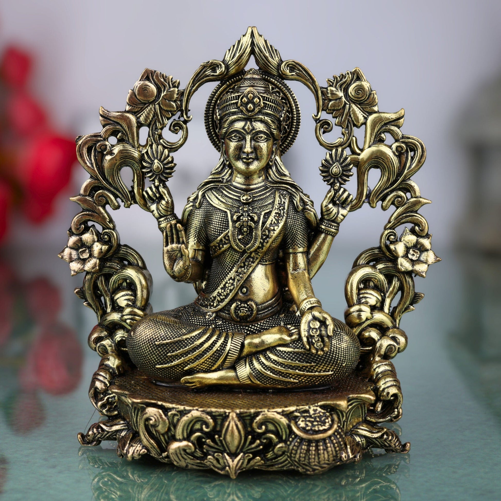 Brass Lakshmi Idol, Mahalakshmi Murti, Shri Padmavati Statue, Kamala Vigraha, Handcrafted Pooja Sculpture for Home & Temple Decor, Gold, 4 Inch, 1 Piece