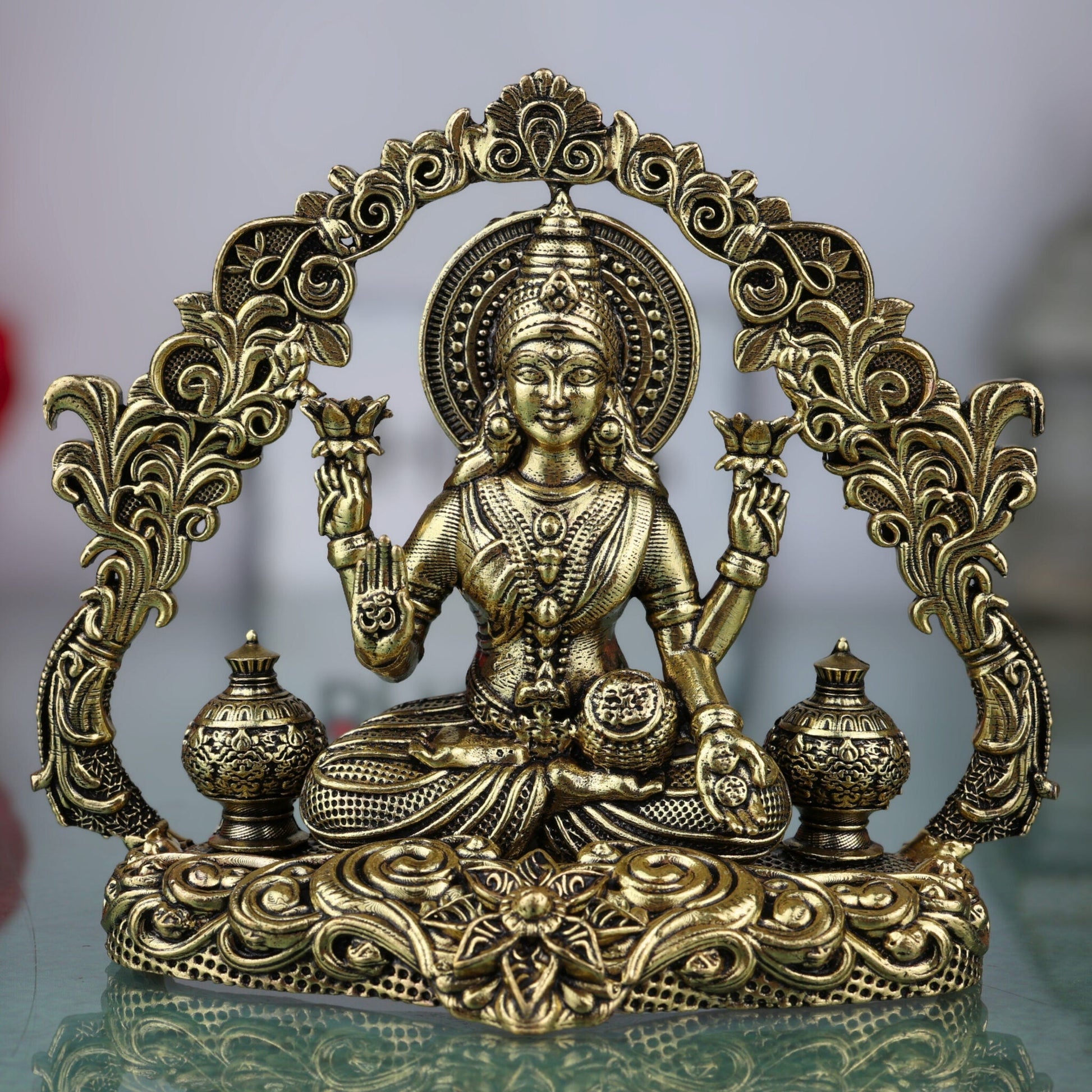 Brass Lakshmi Idol, Mahalakshmi Murti, Shri Padmavati Statue, Kamala / Gajalakshmi Pratima for Pooja, Home Decor, Gift & Temple Display, Gold, 3.5 Inch, 1 Piece