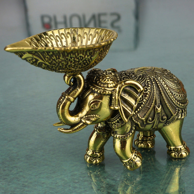 Brass Handcrafted Elephant Diya | Peetal Pittal Ashtadhatu Oil Lamp | Decorative Indian Deepak for Pooja, Diwali, Temple & Home Decor | Elephant Sculpture Candle Holder Gift, Gold, 3 Inch, 1 Piece