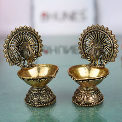 Brass Handcrafted Peacock Diya, Mayura Deepam, Mor Pankh Oil Lamp, Traditional Mor Pital Puja Lamp for Festival, Temple & Home Decor, Gold, 3 Inch, 2 Piece