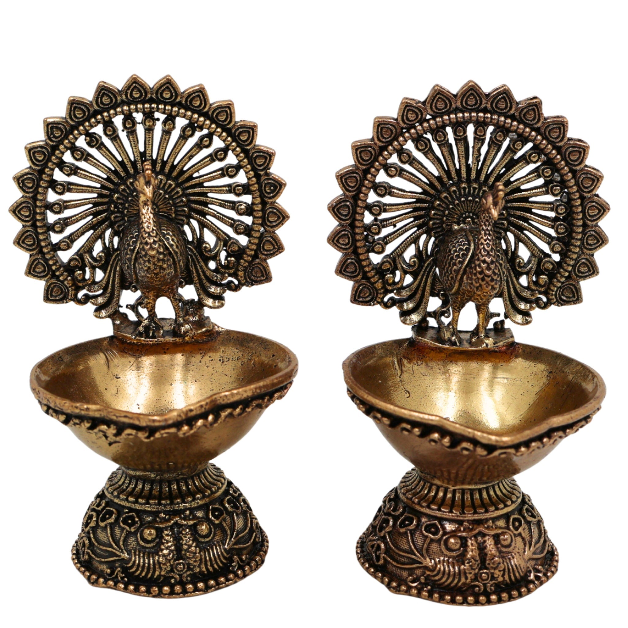 Brass Handcrafted Peacock Diya, Mayura Deepam, Mor Pankh Oil Lamp, Traditional Mor Pital Puja Lamp for Festival, Temple & Home Decor, Gold, 3 Inch, 2 Piece