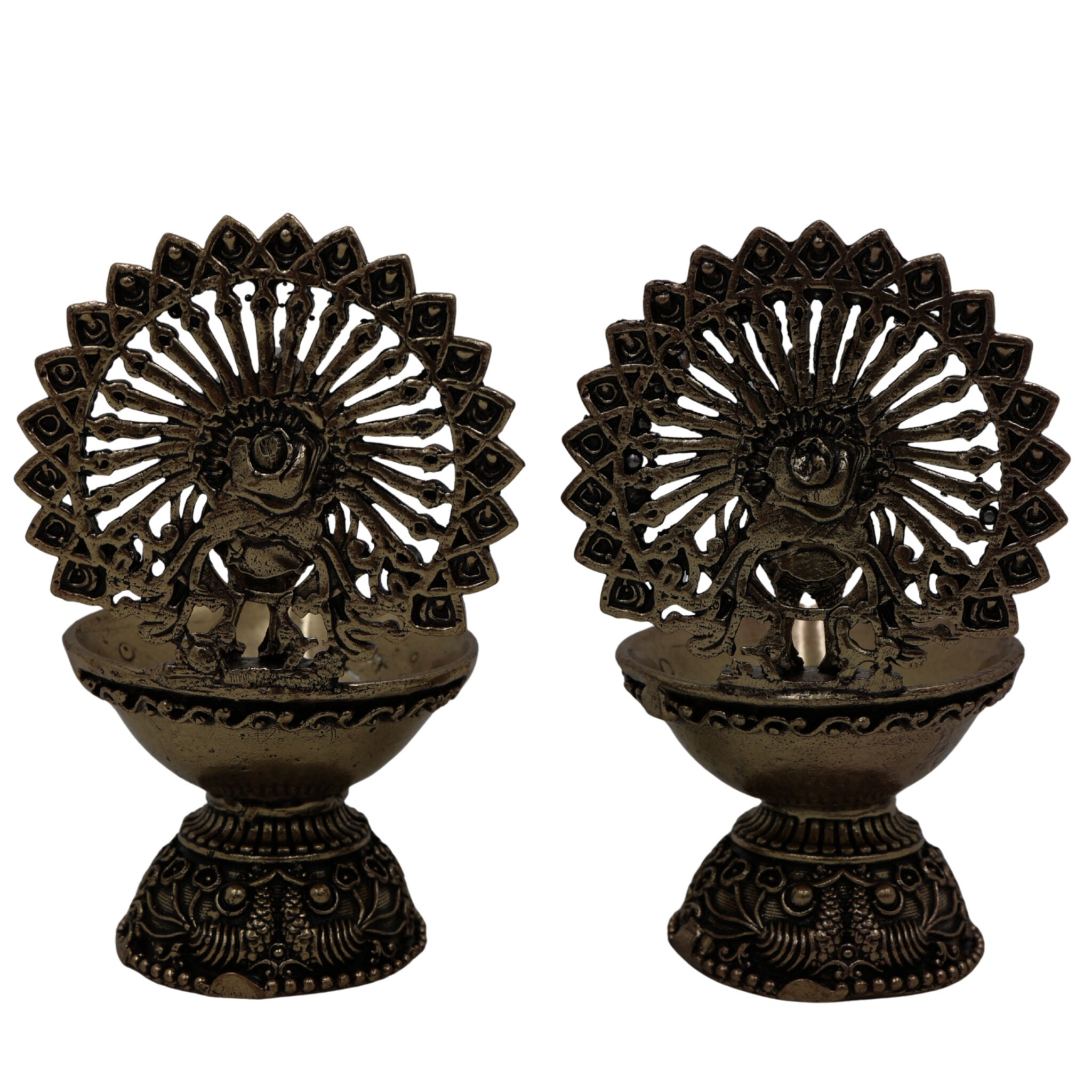 Brass Handcrafted Peacock Diya, Mayura Deepam, Mor Pankh Oil Lamp, Traditional Mor Pital Puja Lamp for Festival, Temple & Home Decor, Gold, 3 Inch, 2 Piece