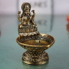 Brass Lakshmi Deepam Mahalakshmi Vilakku Kuthu Diya Pital Oil Lamp Laxmi Deepak Idol for Puja Temple Decoration Home Mandir Gift, Gold, 3.5 Inch, 1 Piece