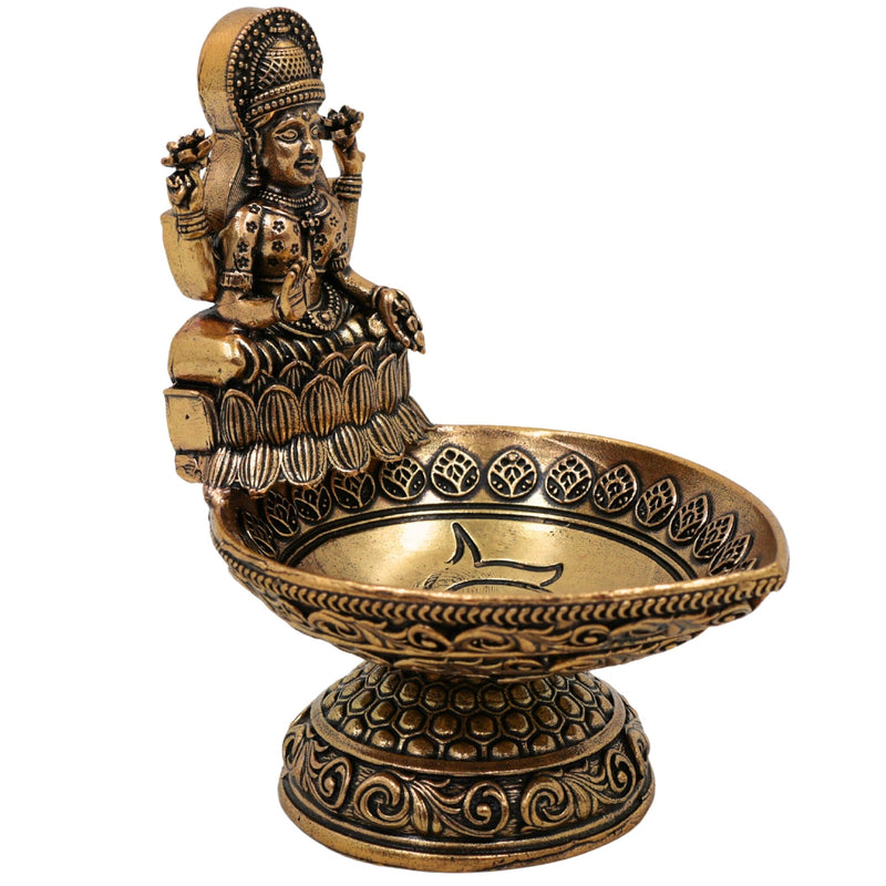 Brass Lakshmi Deepam Mahalakshmi Vilakku Kuthu Diya Pital Oil Lamp Laxmi Deepak Idol for Puja Temple Decoration Home Mandir Gift, Gold, 3.5 Inch, 1 Piece