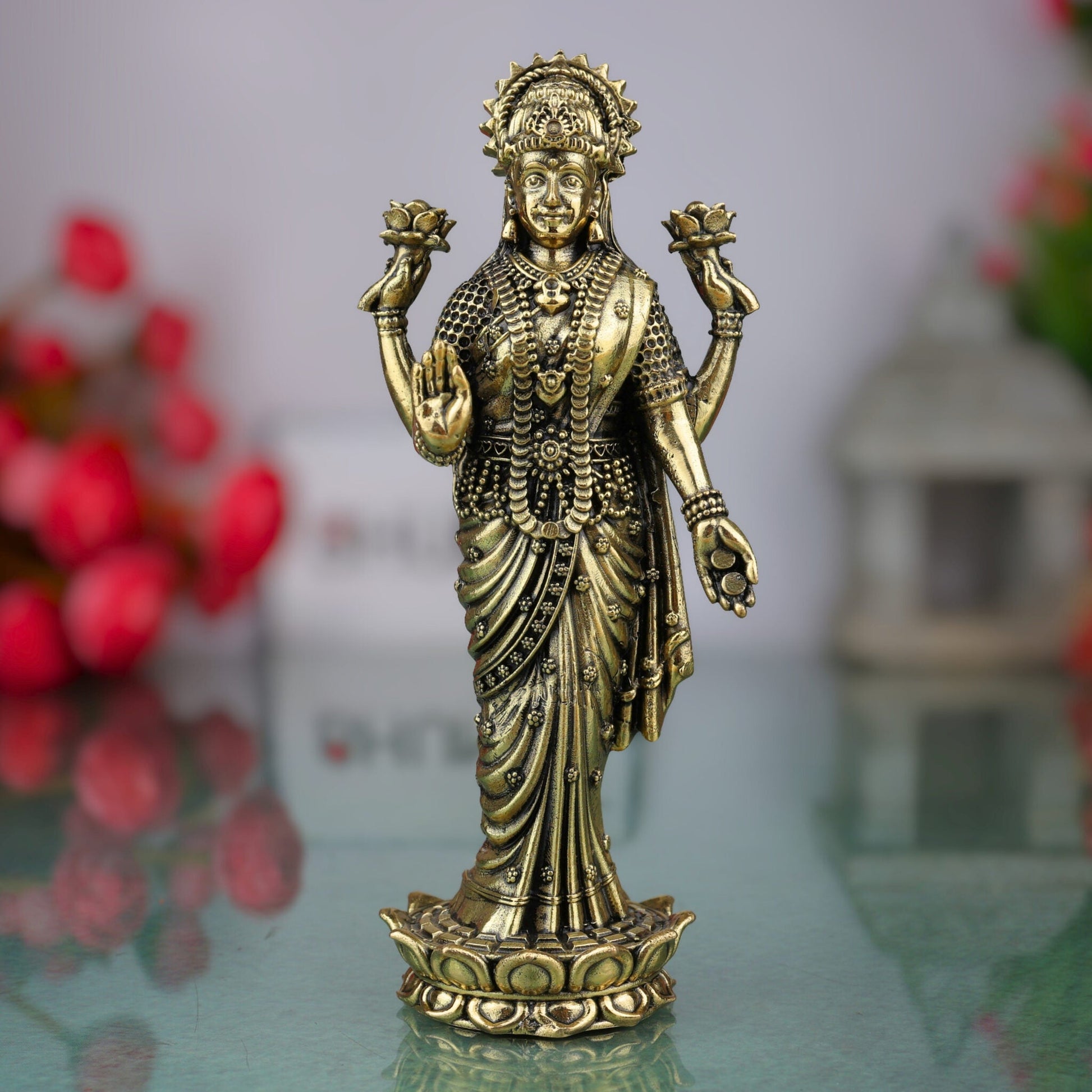 Brass Lakshmi Idol, Mahalakshmi Murti, Shri Devi Statue, Padmavati Vigraha, Kamala Pratima, Handcrafted Home Pooja & Decor, Gold, 6 Inch, 1 Piece