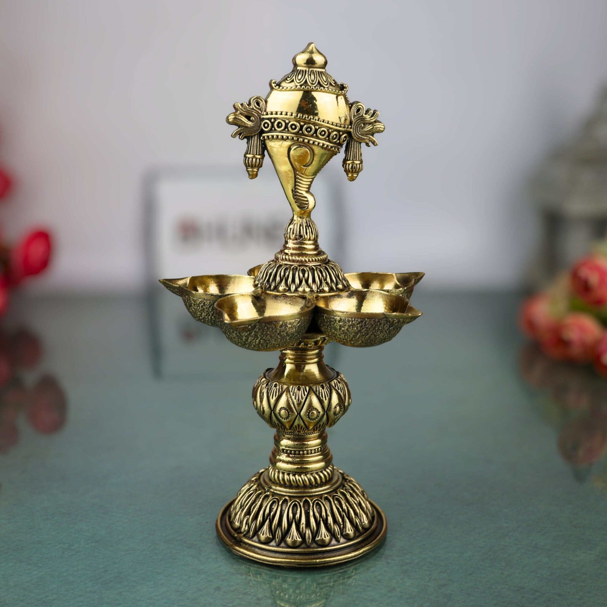 Brass Shanka Diya | Shanku Chakra Deepam Lamp | Peetal / Pittal Shankh Deepak for Pooja, Aarti & Temple Decor | Ashtadhatu, Tambra Pittal Oil Lamp for Home & Diwali, Gold, 8.5 Inch, 1 Piece