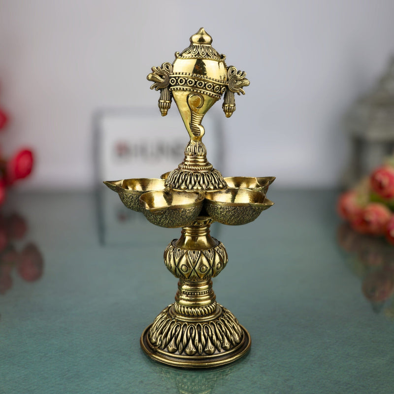 Brass Shanka Diya | Shanku Chakra Deepam Lamp | Peetal / Pittal Shankh Deepak for Pooja, Aarti & Temple Decor | Ashtadhatu, Tambra Pittal Oil Lamp for Home & Diwali, Gold, 8.5 Inch, 1 Piece