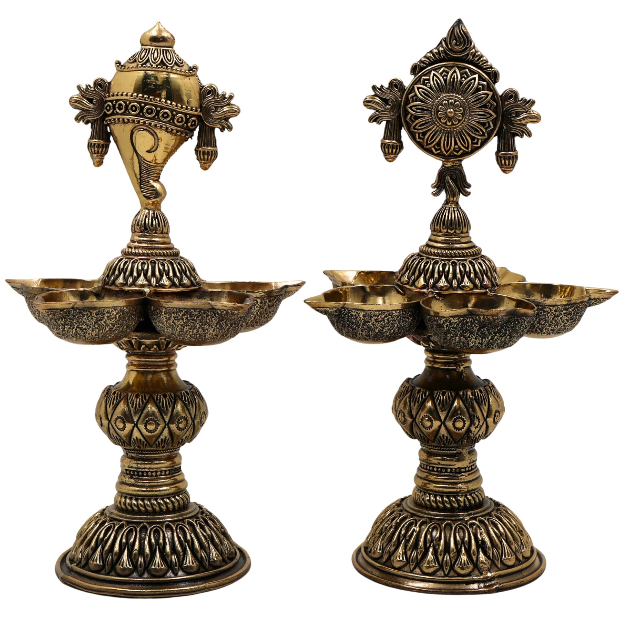 Brass Shankh Chakra Diya Pair – Shankh Chakra Deepam, Vishnu Shankh Chakra Oil Lamp, Handcrafted Puja & Home Temple Sculpture, Spiritual Aarti Lamp for Diwali, Navaratri, Ganesh Chaturthi, Gold, 8.5 Inch, 2 Piece