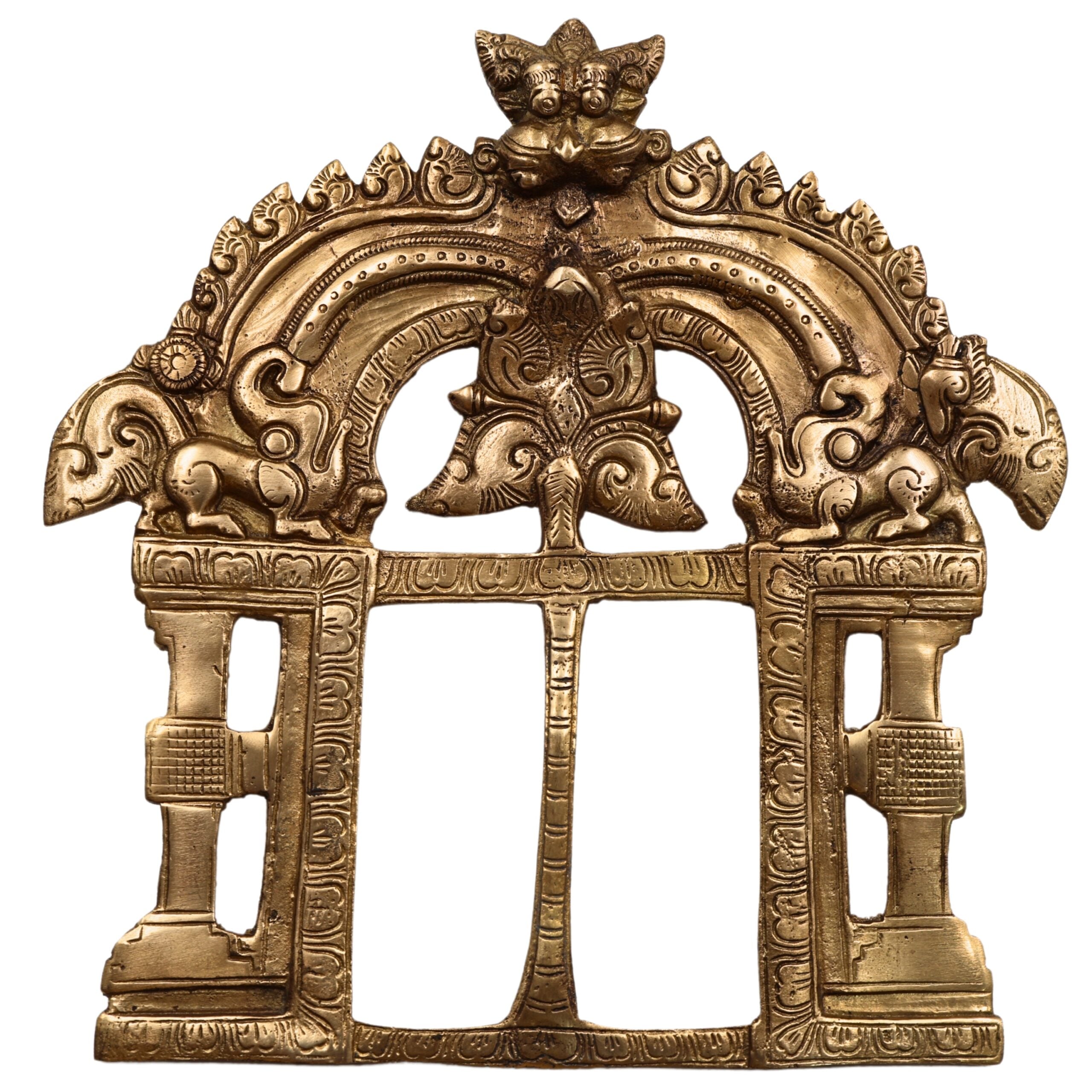 Bhunes Brass Prabhavali Frame Arch – Prabhawali Wall Hanging Prabhaval for Temple, Home Mandir & Deity Backdrop | Traditional Brass Arch for God Idol Decor, Gold, 8 Inch, 1 Piece