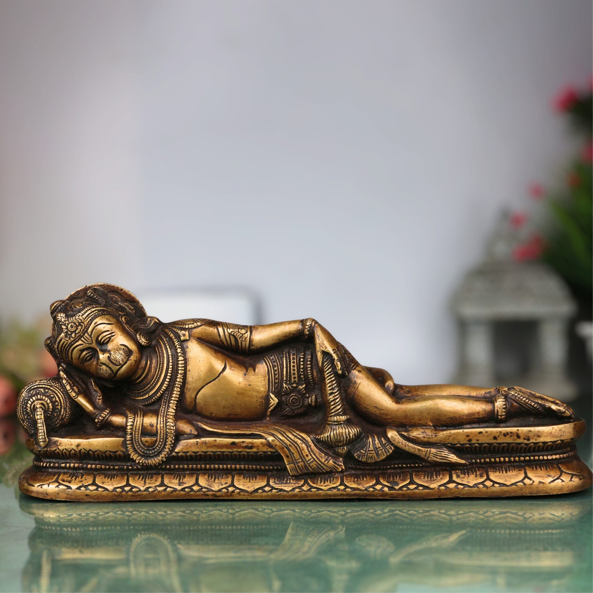 Brass Sleeping Hanuman Idol, Handcrafted Reclining Bajrangbali Statue for Pooja, Home Decor & Spiritual Gifts, Gold, 4 Inch, 1 Piece