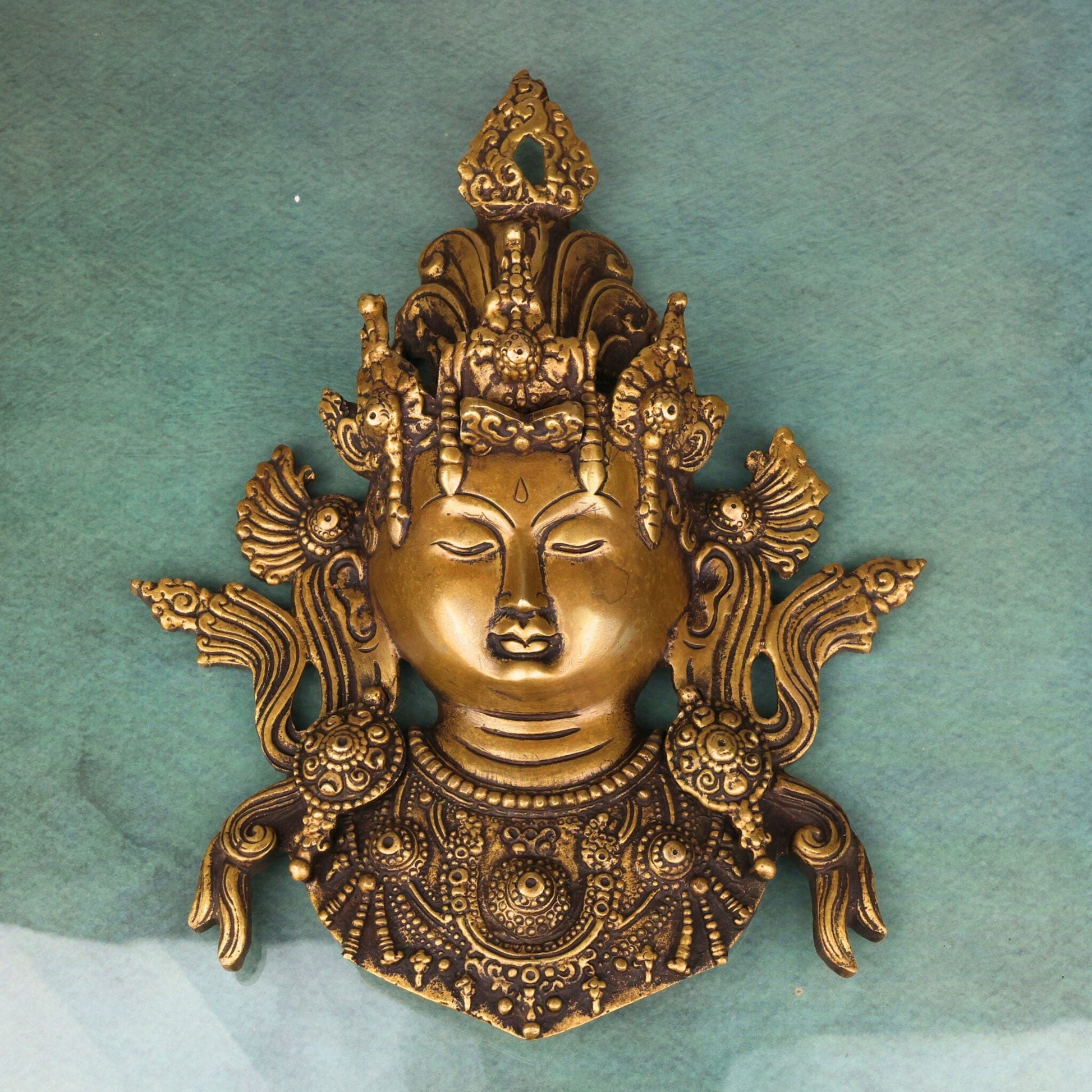 Brass Tara Ma Idol, Handcrafted Goddess Tara Statue, Buddhist Devi Murti, Green Tara Sculpture for Pooja, Home Decor & Gifts, Gold, 6.5 Inch, 1 Piece