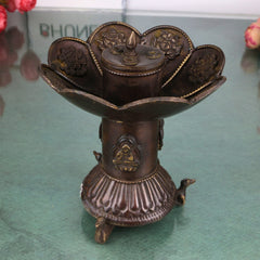Brass Premium Doopadani | Peetal Dhoop Dani | Pittal Sambrani Holder | Handcrafted Puja Dhoop Burner for Home Temple & Aarti, Brown, 6 Inch, 1 Piece
