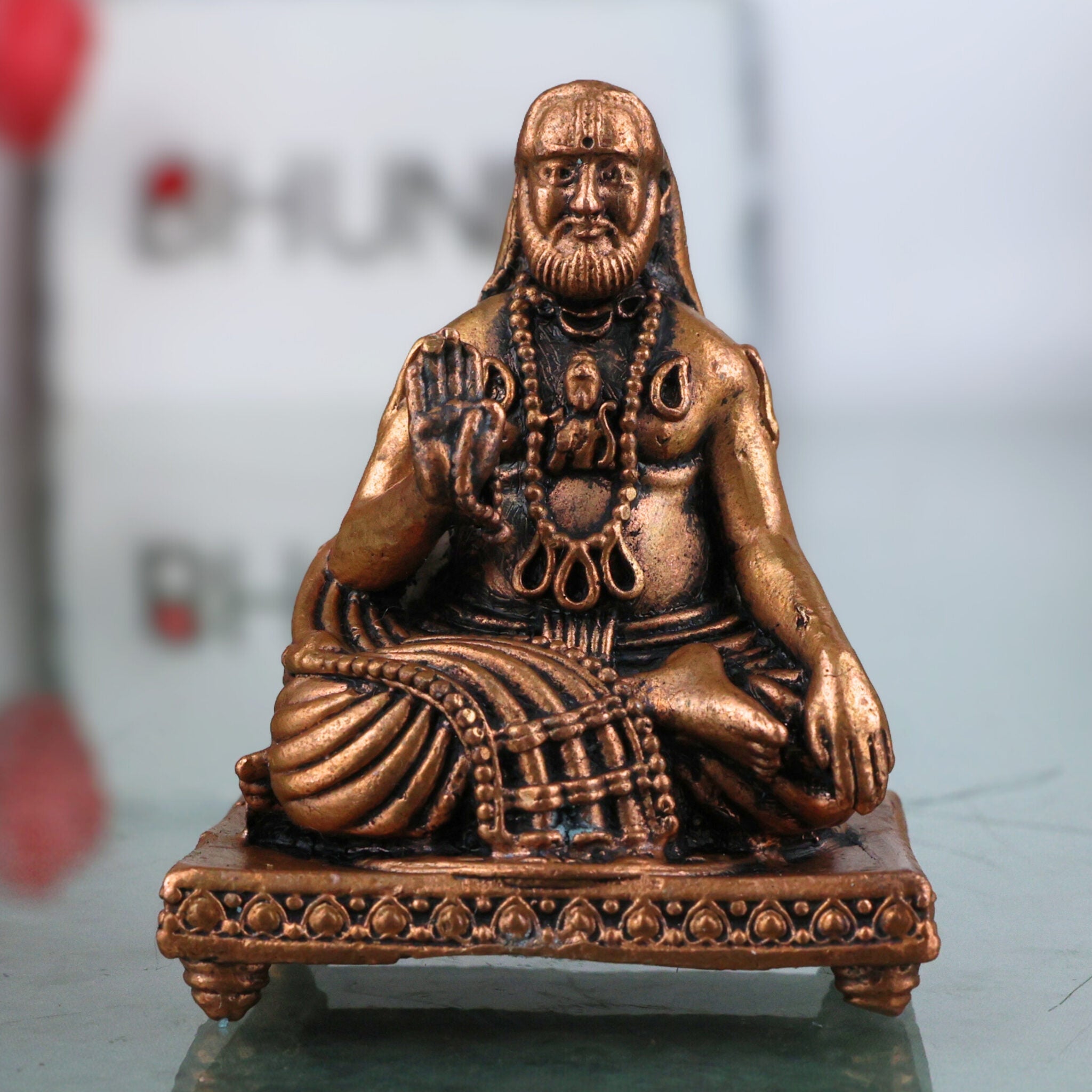 Copper Raghavendra Swamy Idol,Tamra Rayaru Murti, Mantralaya Guru Raghavendra Swami Vigraham, Sri Raghavendra Theertharu Tamraloha Murti for Pooja, Home Decor & Gifts, Brown, 1.5 Inch, 1 Piece