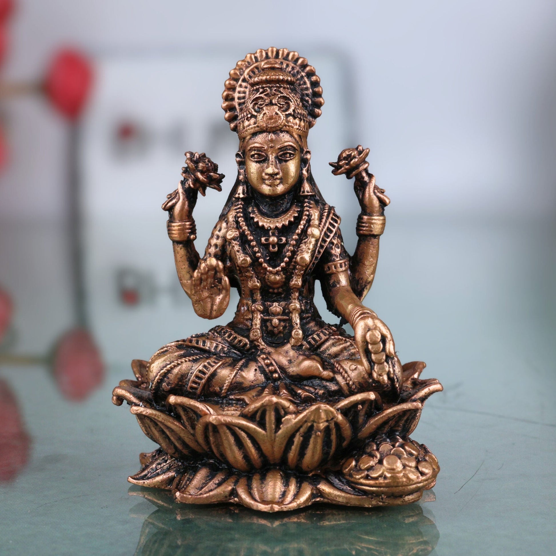 Copper Mahalakshmi Idol, Handcrafted Tamra Lakshmi Murti,Thamira Gajalakshmi Statue for Pooja, Varalakshmi Vratham & Home Decor, Brown, 2.5 Inch, 1 Piece