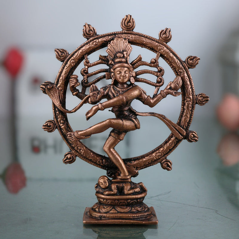 Copper Nataraja Idol, Handcrafted Tamra Thillai Natarajar Murti, Chidambaram Tandava Shiva Statue, Dancing Lord Nateshwar Moorti for Pooja & Home Decor, Brown, 3 Inch, 1 Piece