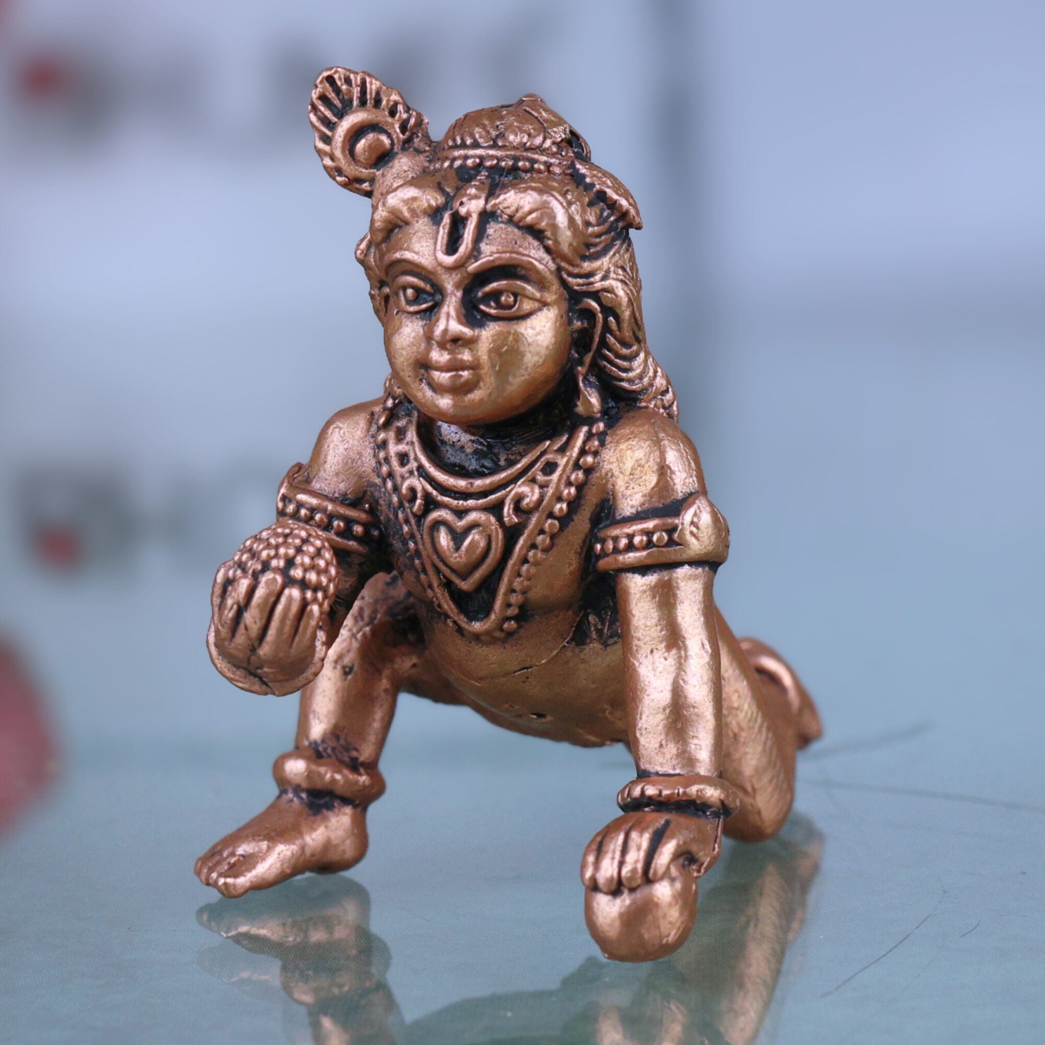 Copper Bala Krishna Idol,Tamra Laddu Gopal Murti, Makhan Chor Gopala Statue, Handcrafted Tamraloha Krishna Moorti for Pooja & Home Decor, Brown, 2 Inch, 1 Piece