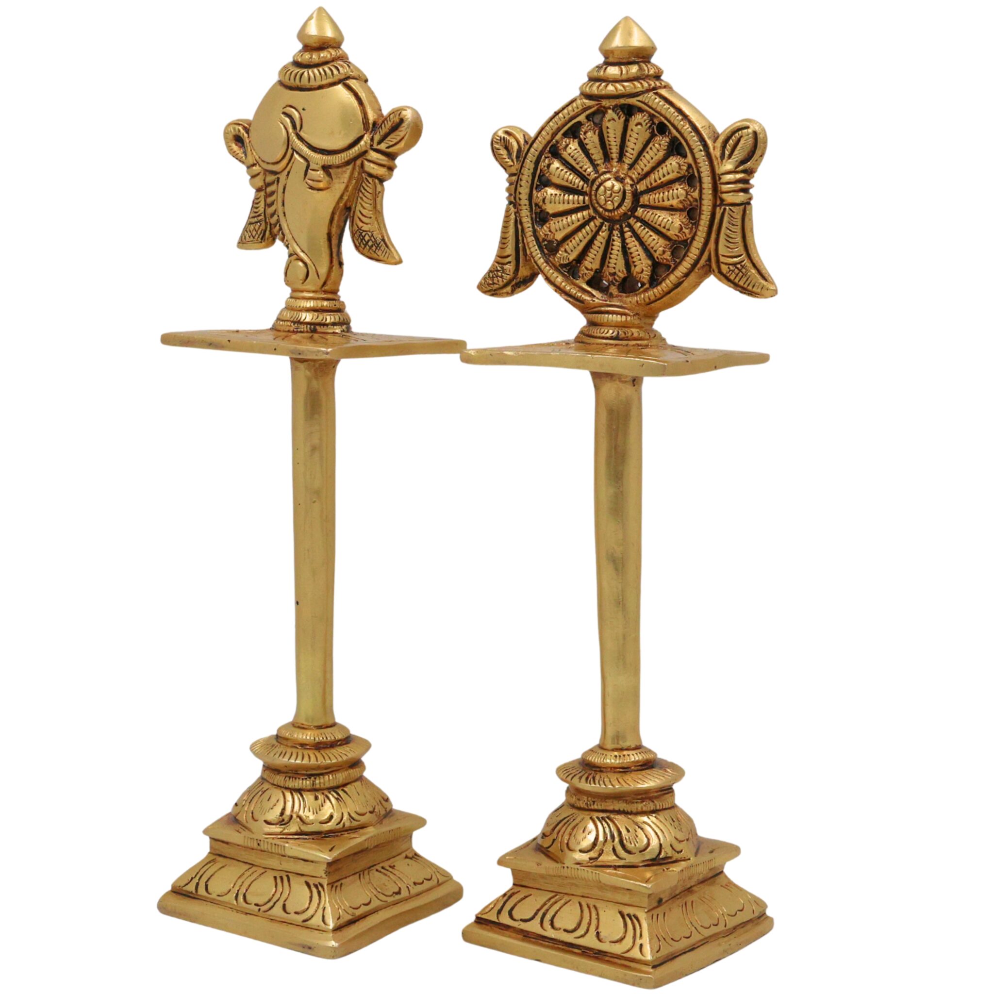 Brass Shankh Chakra Stand Set, Peetal Vishnu Symbol Balaji  Shankh & Sudarshan Chakra Figurine for Pooja, Home Temple & Spiritual Decor, Gold, 5 Inch, 2 Piece