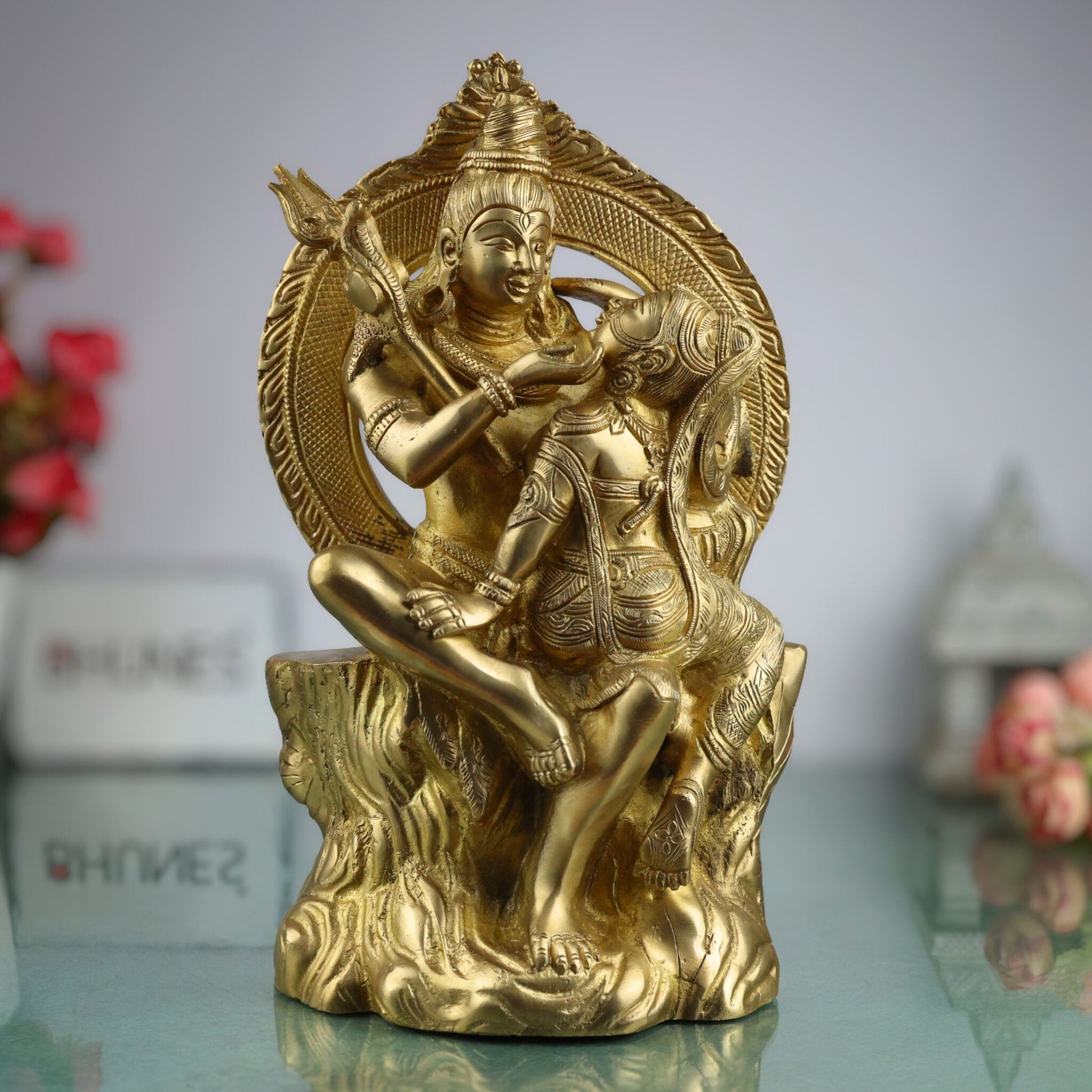 Brass Shiva And Parwati Idol | Shiv Parvati Brass Statue | Brass Shiva Parvati | Brass Shiv Parivar | Shivshankar Parvati | Murti | Idol |Statue, Gold, 13 Inch, 1 Piece