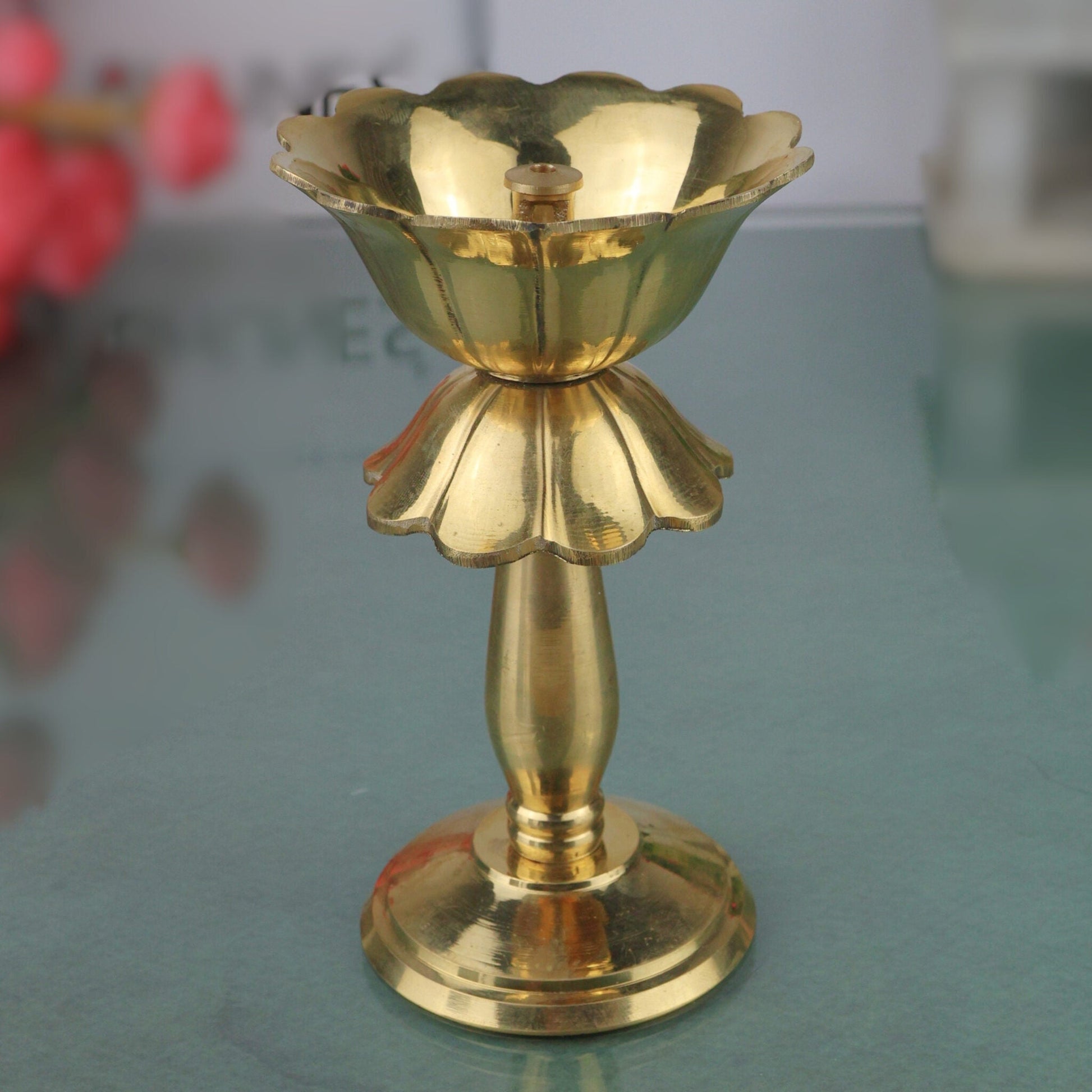 Brass Lotus Lamp, Kamal Deep Padma Deepam Vilakku, Handcrafted Pital Kamal Diya for Pooja Mandir & Home Décor, Gold, 6 Inch, 1 Piece
