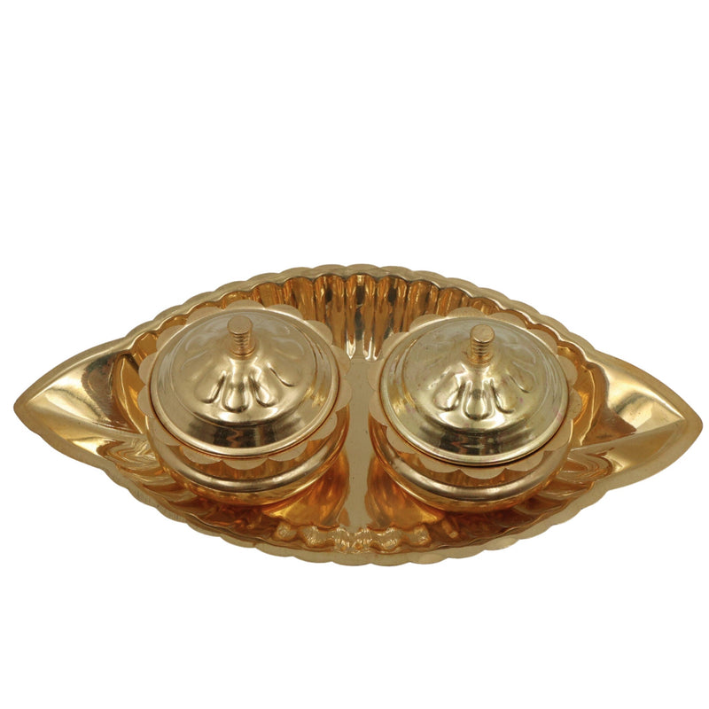 Handcrafted Brass Kumkum Box with Plate, Traditional Pital Haldi Kumkum Holder, Peetal Sindoor Dani Pooja Dabbi, Ethnic Temple Kumkum Choki for Home Decor & Gifts, Gold, 2.5 Inch, 1 Piece