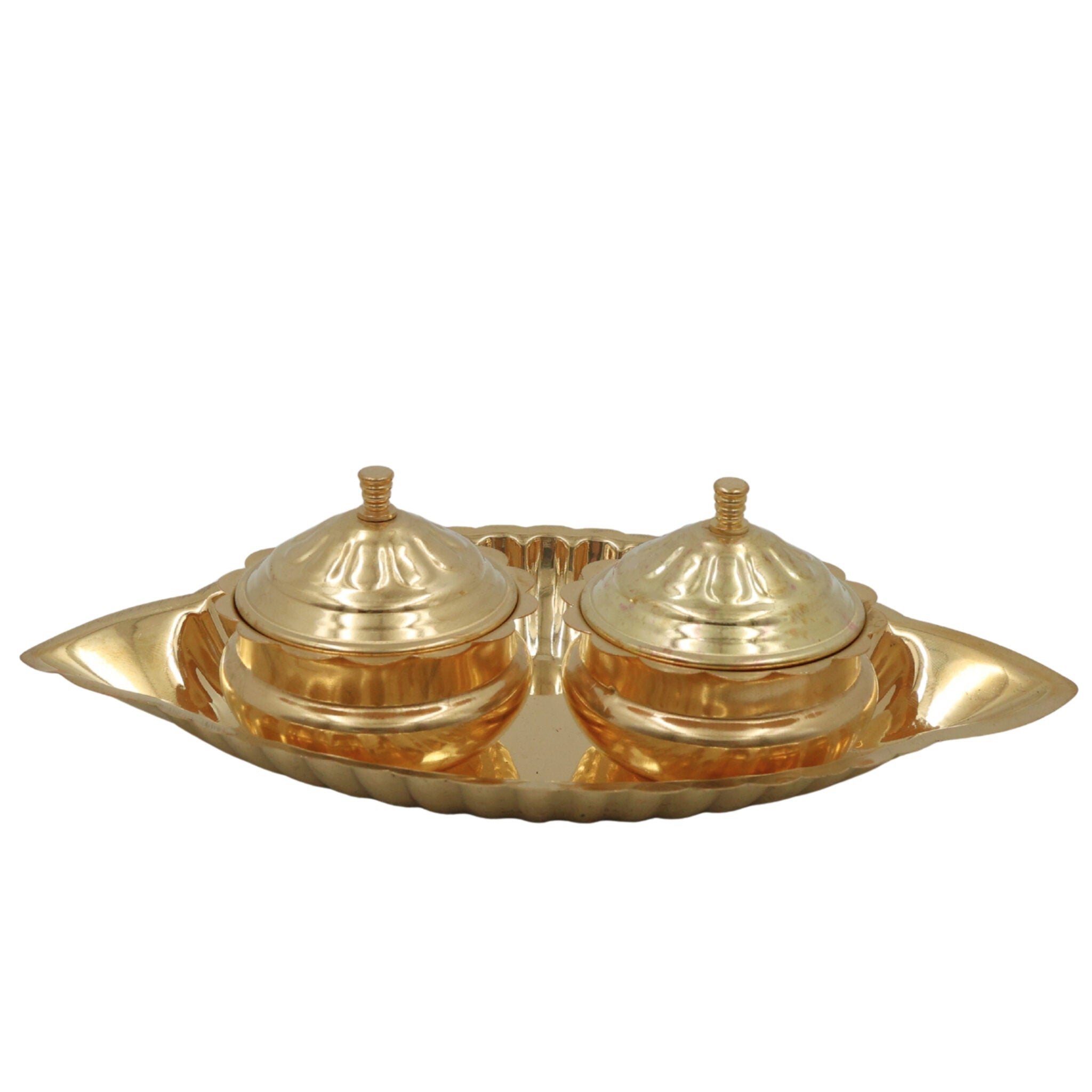 Handcrafted Brass Kumkum Box with Plate, Traditional Pital Haldi Kumkum Holder, Peetal Sindoor Dani Pooja Dabbi, Ethnic Temple Kumkum Choki for Home Decor & Gifts, Gold, 2.5 Inch, 1 Piece