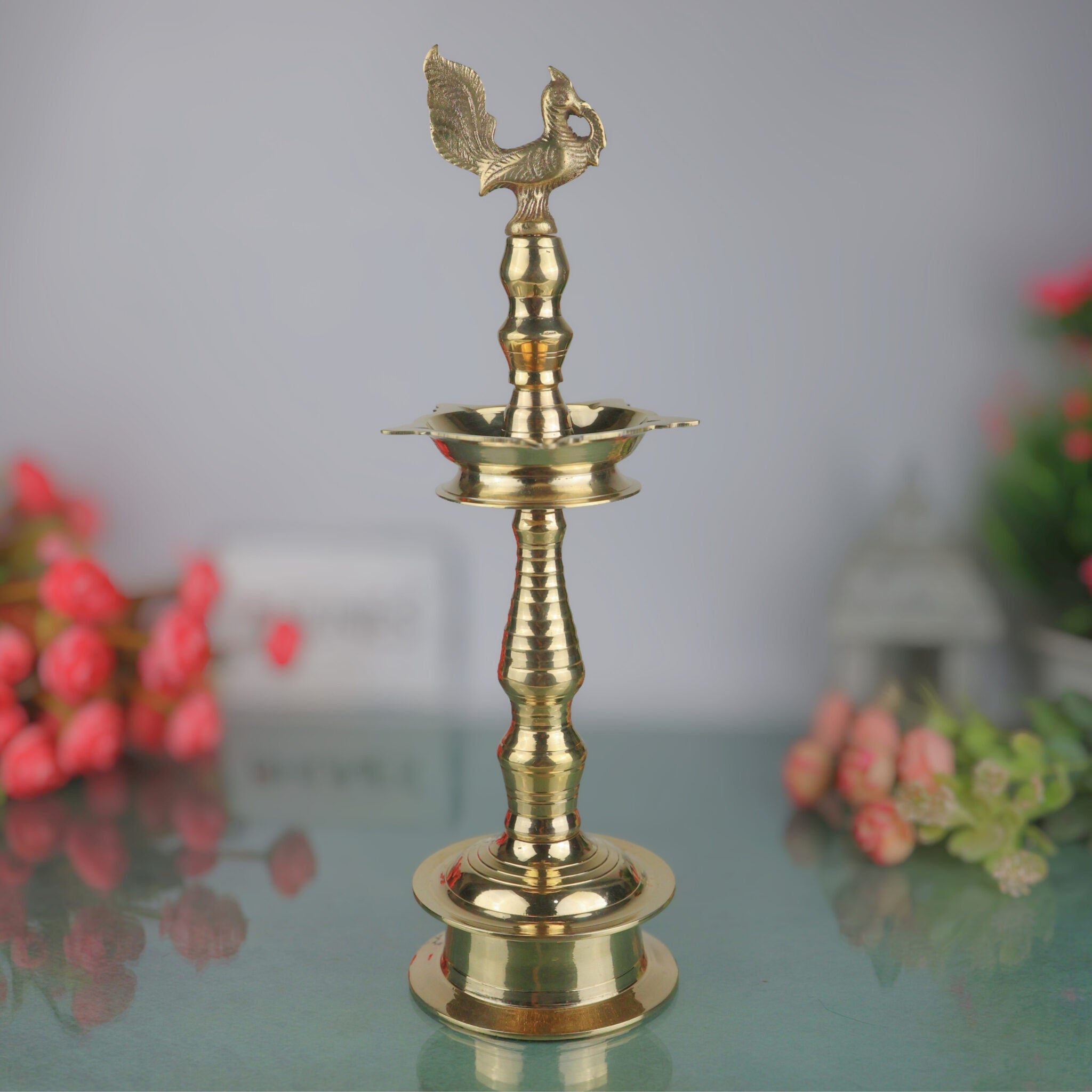 Handcrafted Brass Kuthu Vilakku, Traditional Deepam Deepak Diya Lamp for Pooja Temple & Home Décor, Gold, 15.5 Inch, 1 Piece