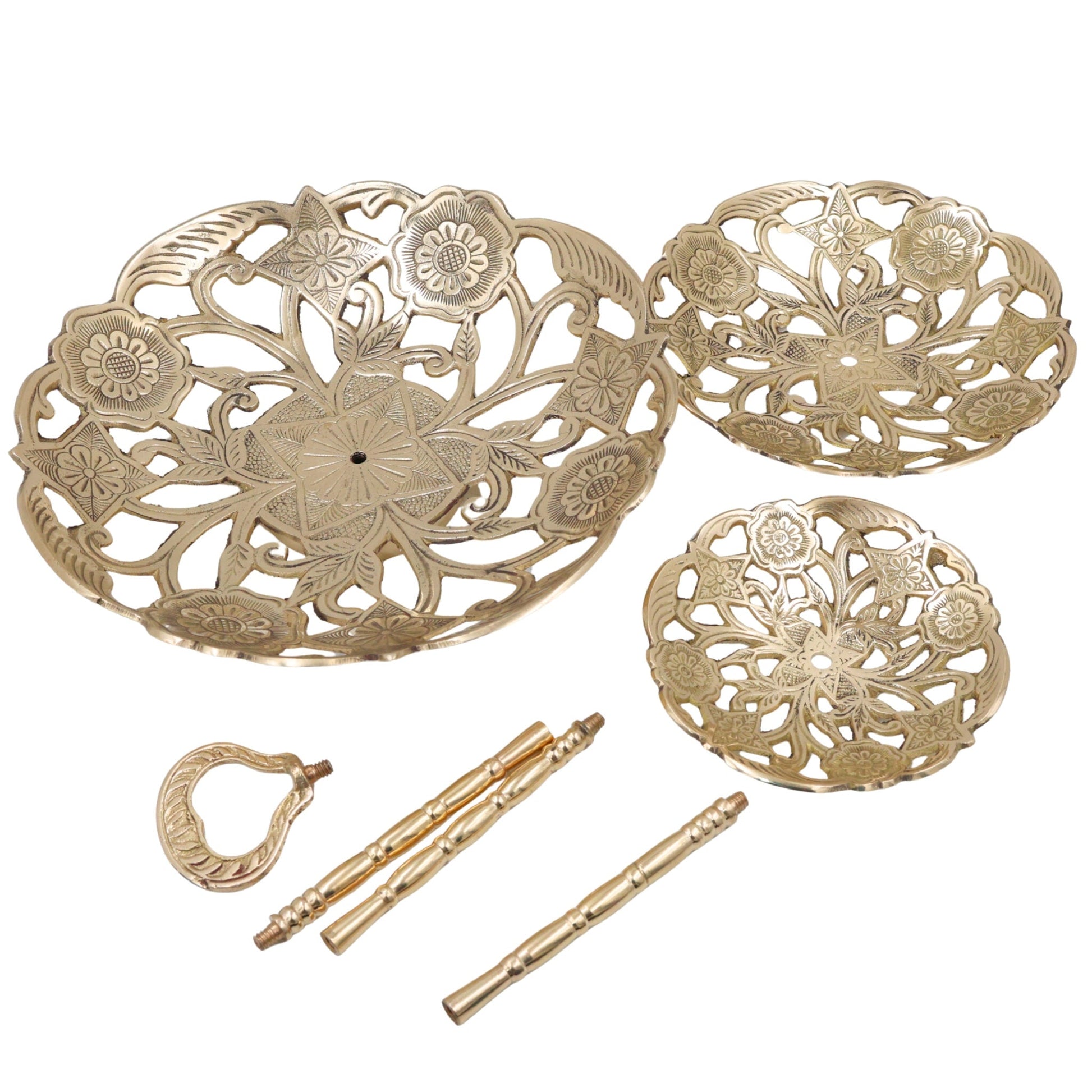 Handcrafted Brass Dry Fruit Stand, Peetal Pital Pittalam Pitala Hitale Dry Fruit Box, Decorative Brass Dry Fruit Platter & Serving Tray for Gifting & Home Décor, Gold, 15.5 Inch, 1 Piece